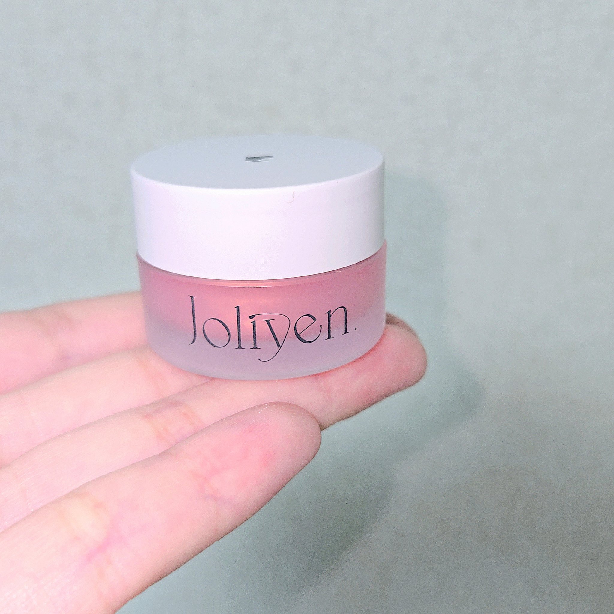 バランシングリップバーム/Joliyen/リップバームを使ったクチコミ（2枚目）