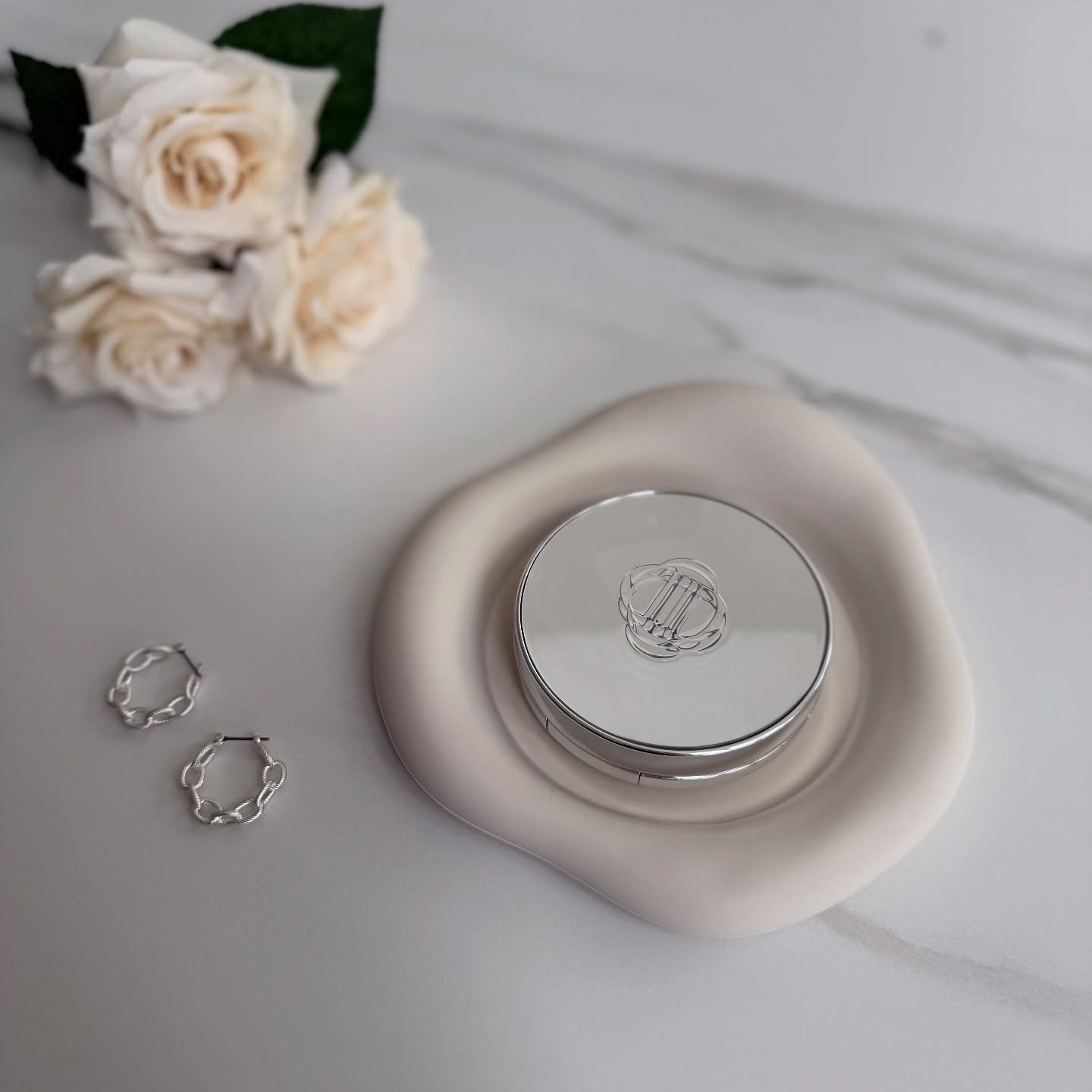 ブラーグローイクッション/Dinto/クッションファンデーションを使ったクチコミ（1枚目）