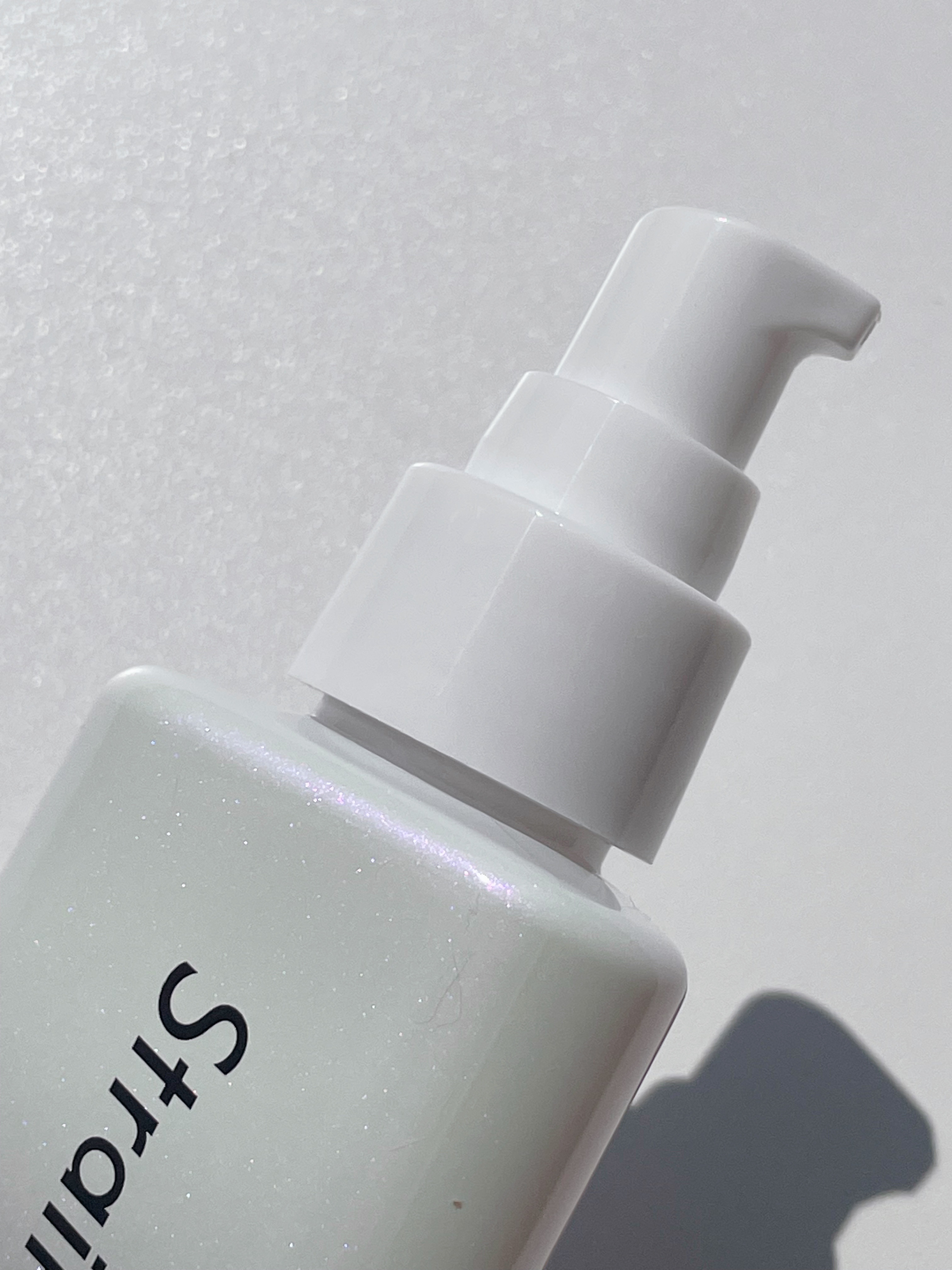 ストレートヘアオイル/Straine/ヘアオイルを使ったクチコミ（2枚目）