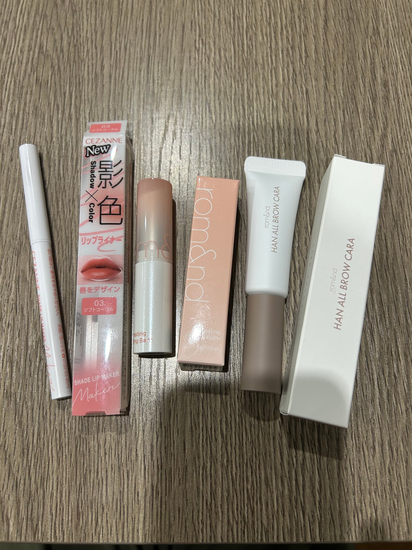 グラスティングメルティングバーム/rom&nd/リップバームを使ったクチコミ(1枚目)