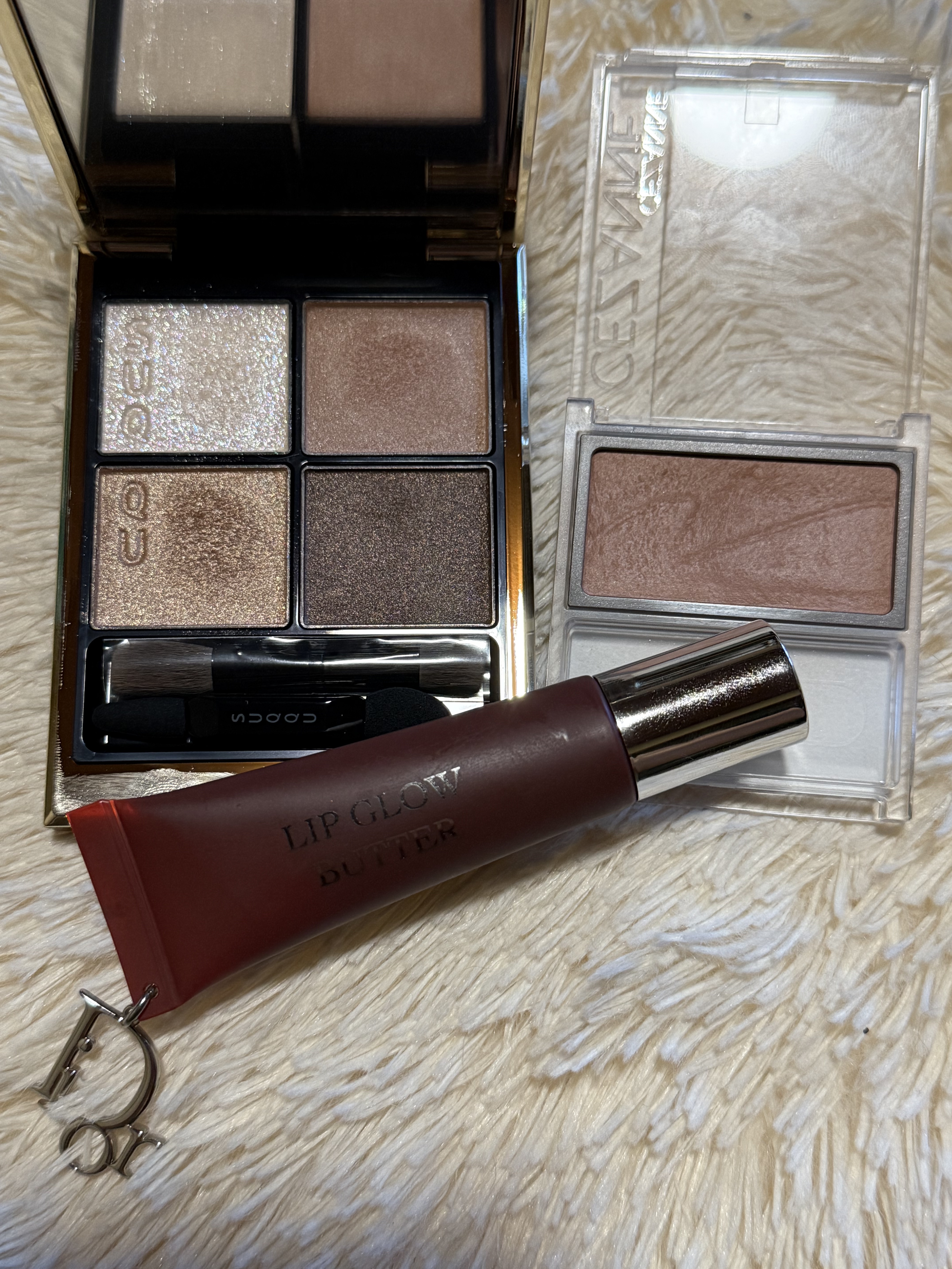 ディオール アディクト リップ グロウ バター 104 ブラック チェリー/Dior/口紅・グロス・リップライナー・リップケアを使ったクチコミ（1枚目）