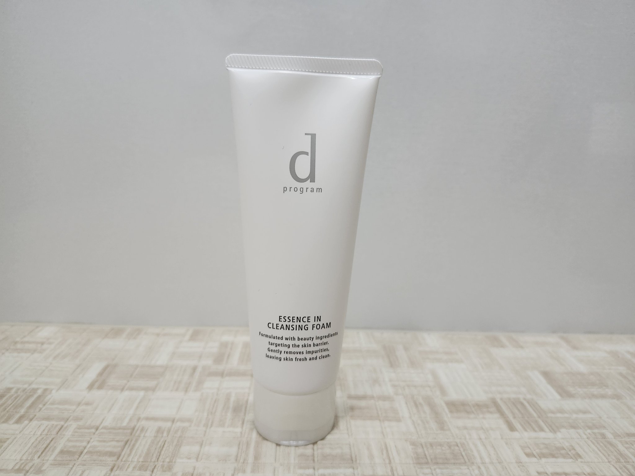 エッセンスイン クレンジングフォーム/d プログラム/洗顔フォームを使ったクチコミ（1枚目）