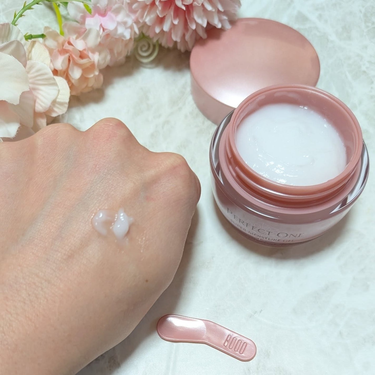 パーフェクトワン スーパーモイスチャージェル/パーフェクトワン/オールインワン化粧品を使ったクチコミ(6枚目)