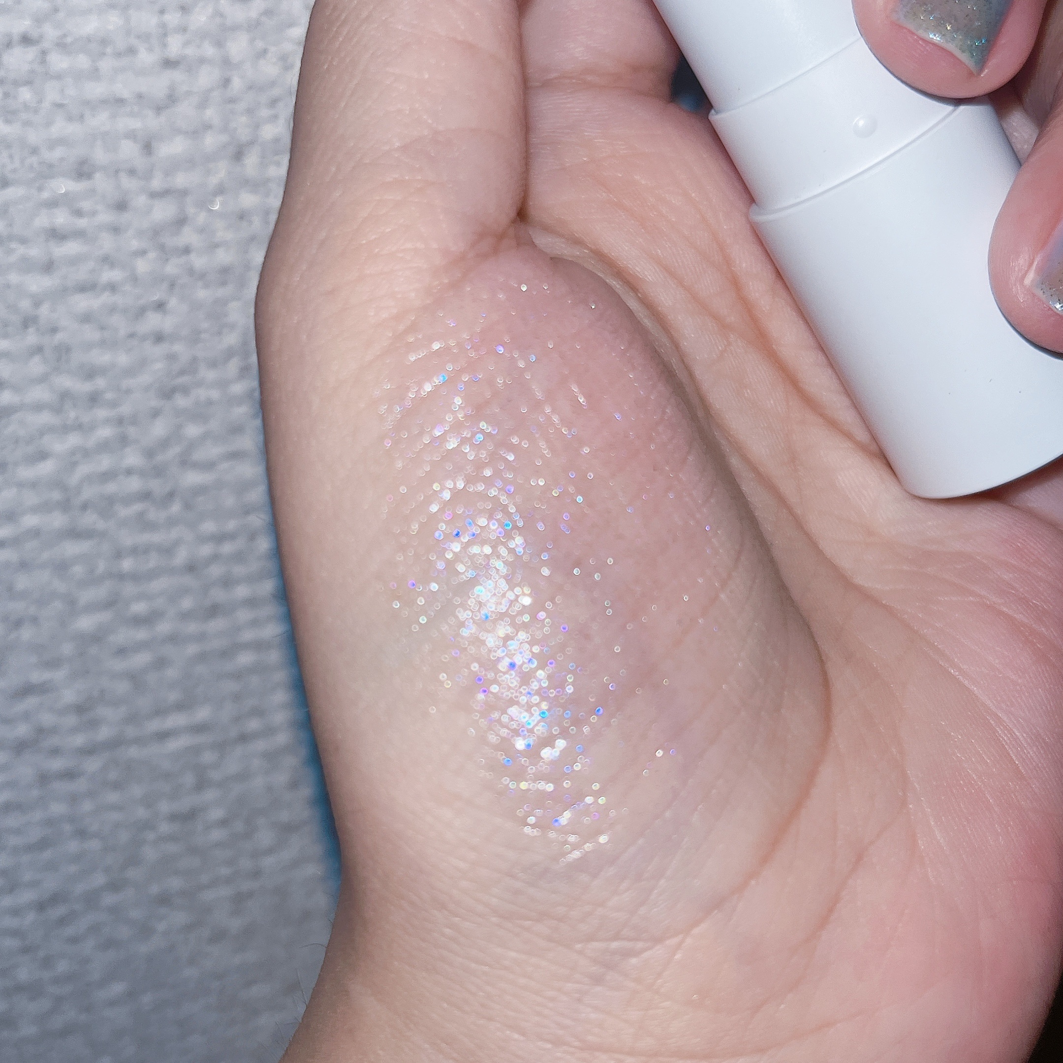 グレイシャーヴィーガンリップバーム NO.2  BLUE LAGOON ブルーラグーン/unleashia/リップバームを使ったクチコミ（3枚目）