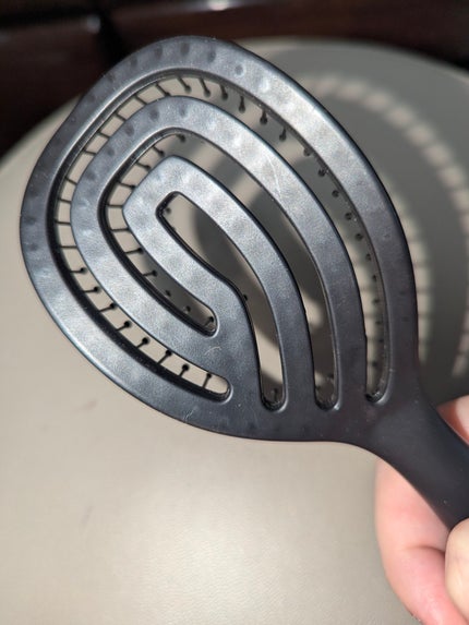 乾きやすいブローブラシ/DAISO/ヘアブラシを使ったクチコミ(5枚目)