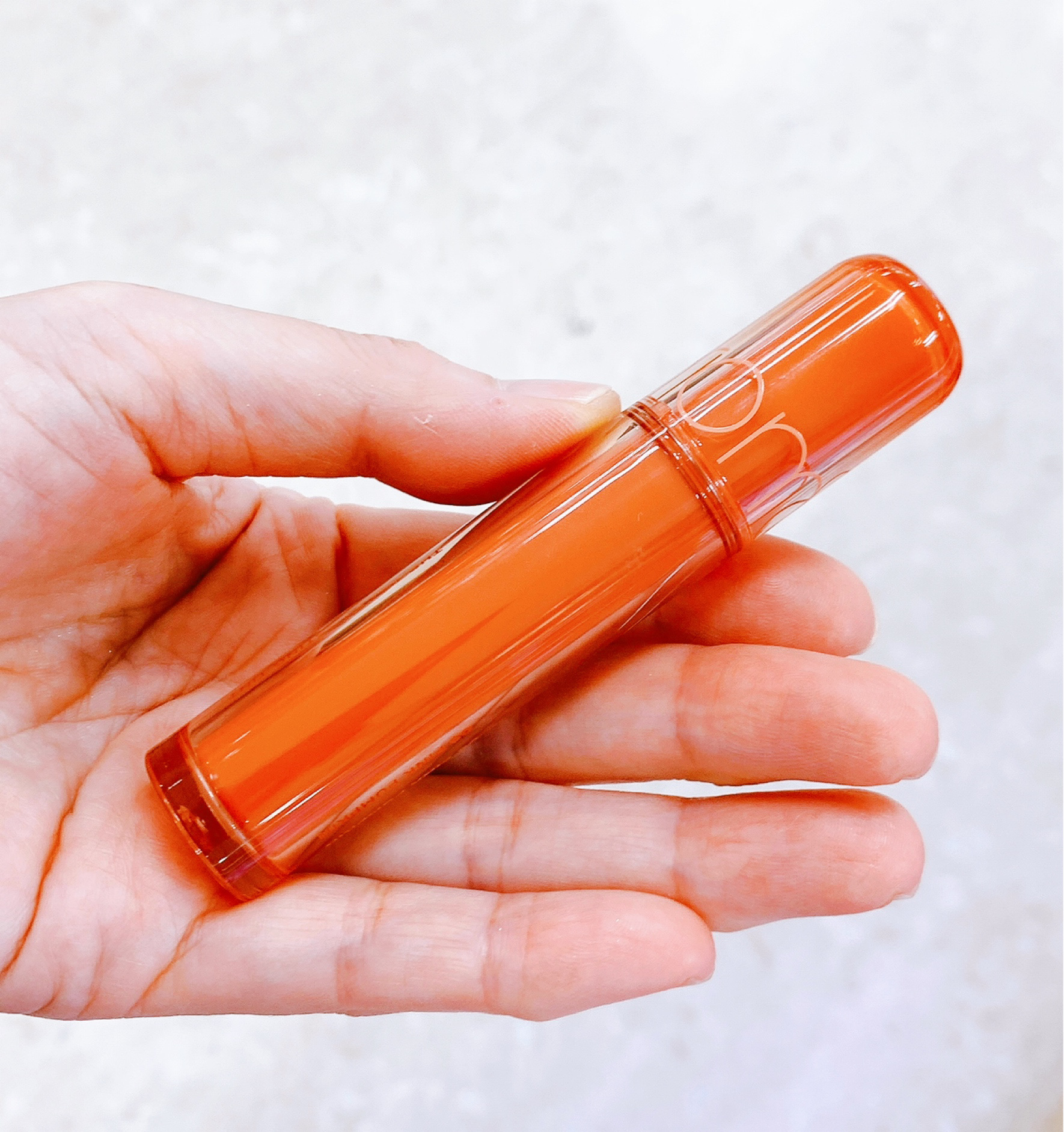 ザ ジューシーラスティングティント/rom&amp;nd/リップティントを使ったクチコミ（2枚目）