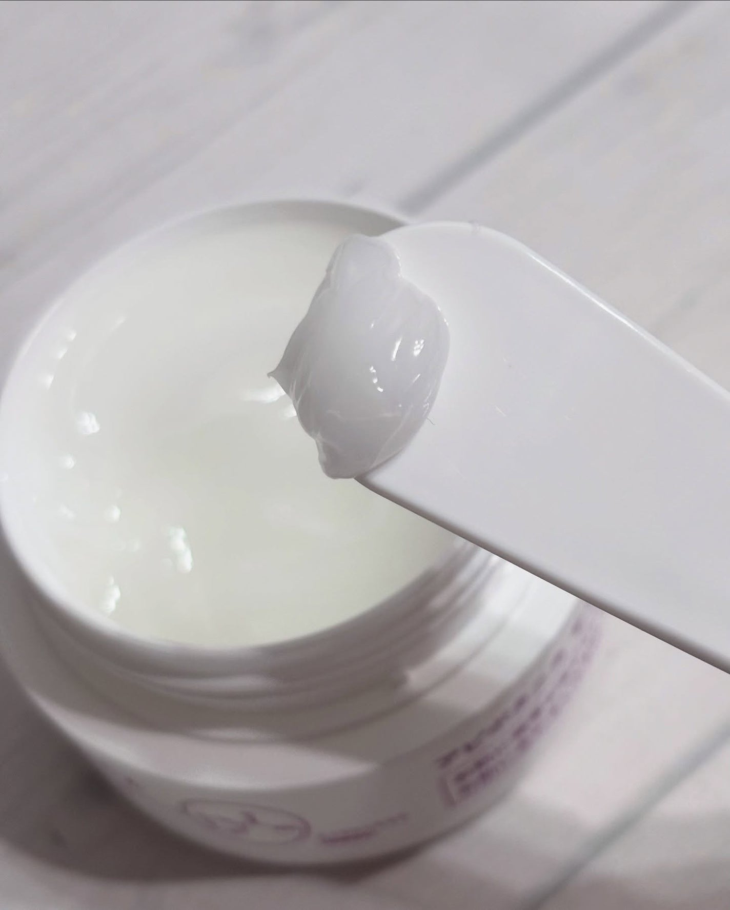 アピボタニカ モイスチャークリーム/エリデン/フェイスクリームを使ったクチコミ(3枚目)