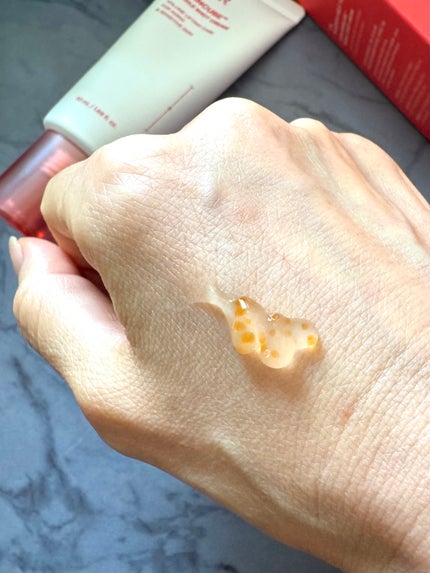 やんみ on LIPS 「中顔面圧縮セット✨フェイスライン&ハリケアに特化した2ステップ..」(4枚目)