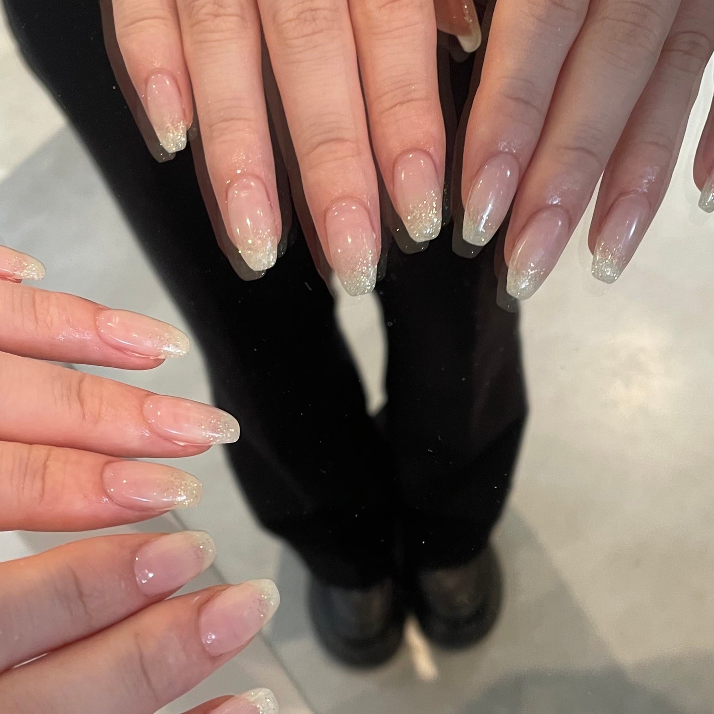 𐔌՞ . .՞ 𐦯 on LIPS 「silverいいね、保存嬉しいです🎶#ネイル#ジェルネイル#垢..」(1枚目)