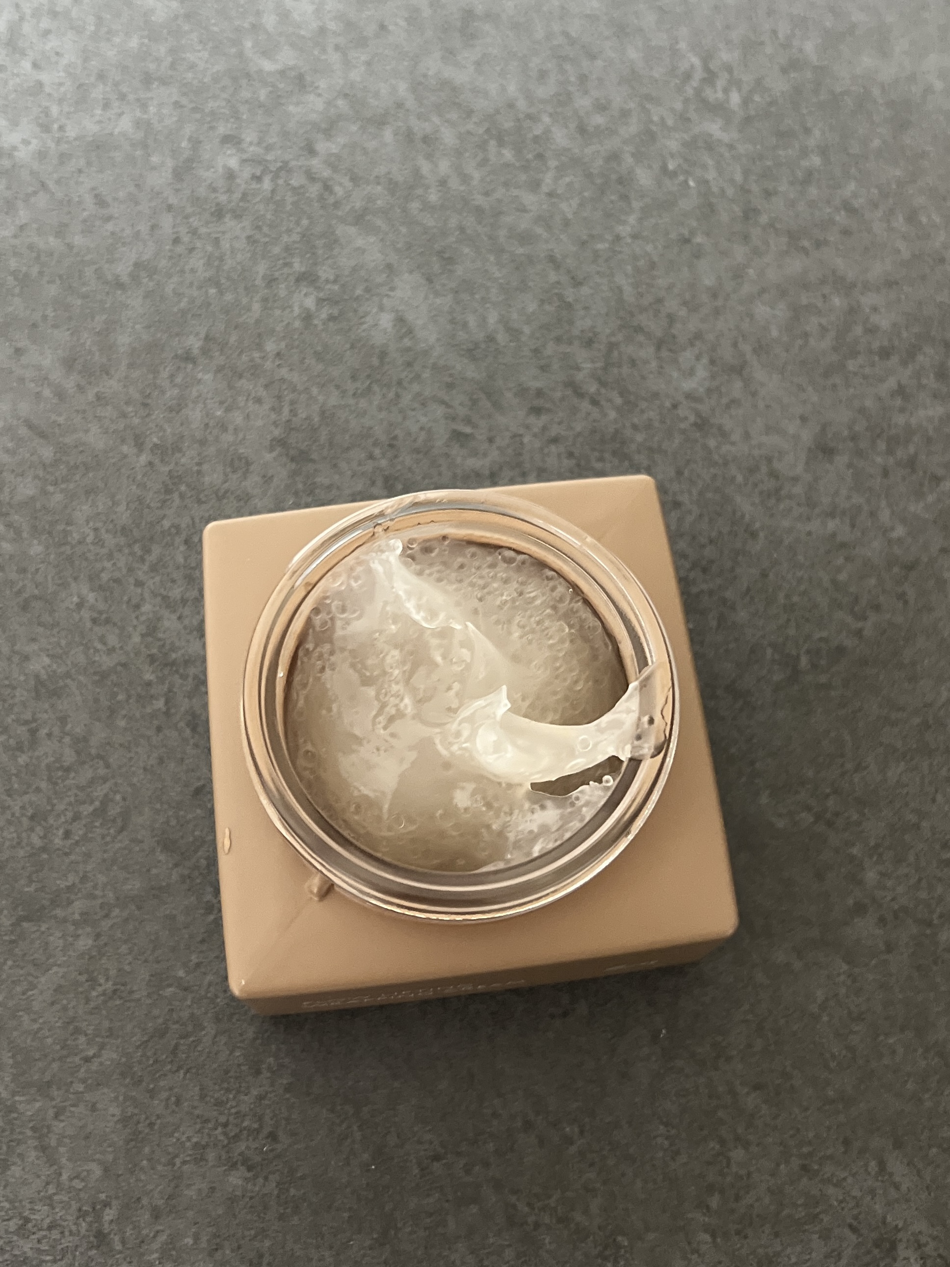 フローリフティングラッピングクリーム/koy/フェイスクリームを使ったクチコミ（2枚目）