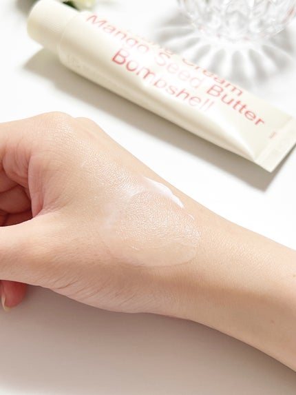 パフュームシルキーハンドクリーム/hetras/ハンドクリームを使ったクチコミ(3枚目)