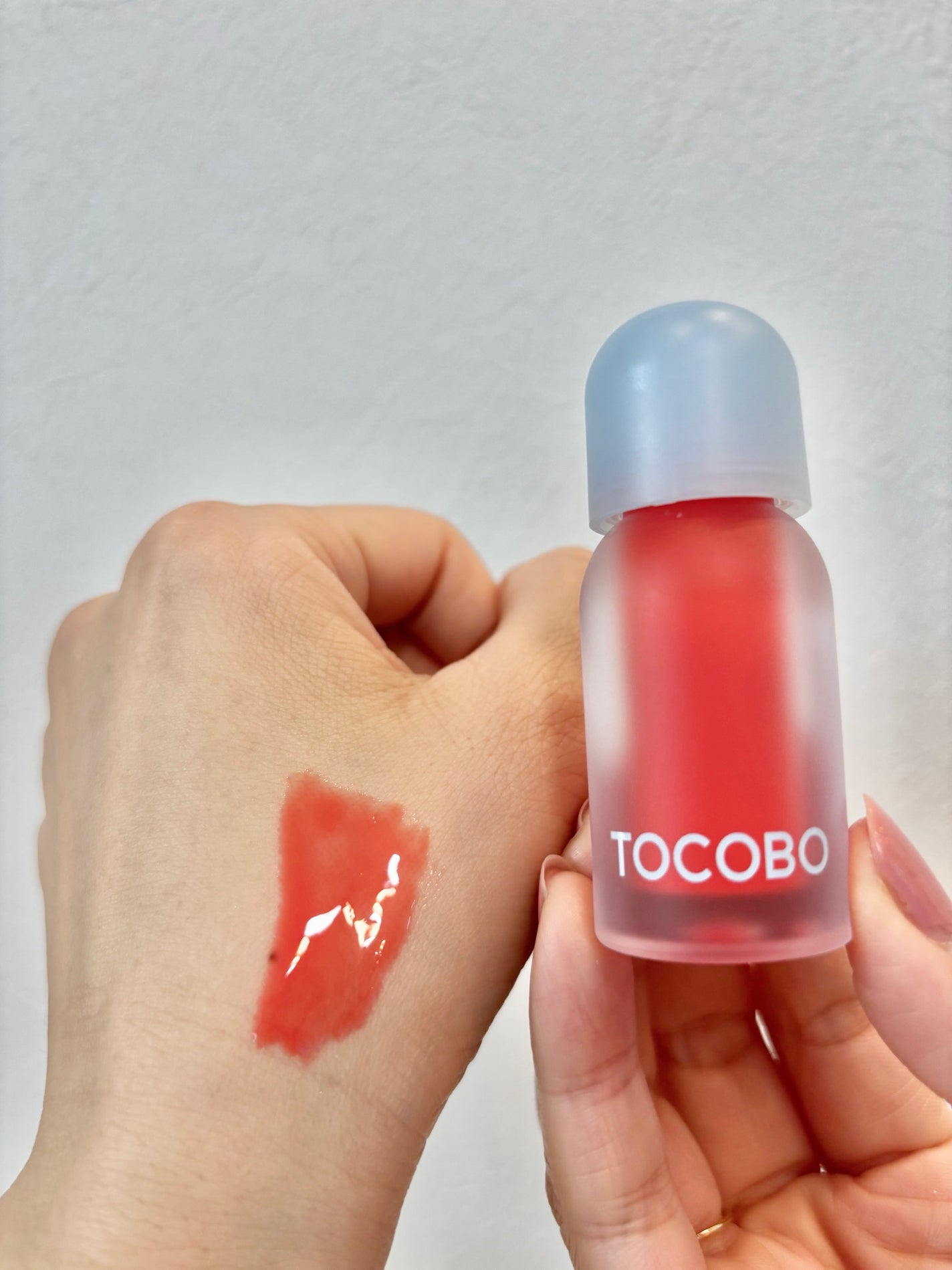 ジューシーベリープランピングリップオイル/TOCOBO/リップグロスを使ったクチコミ(5枚目)