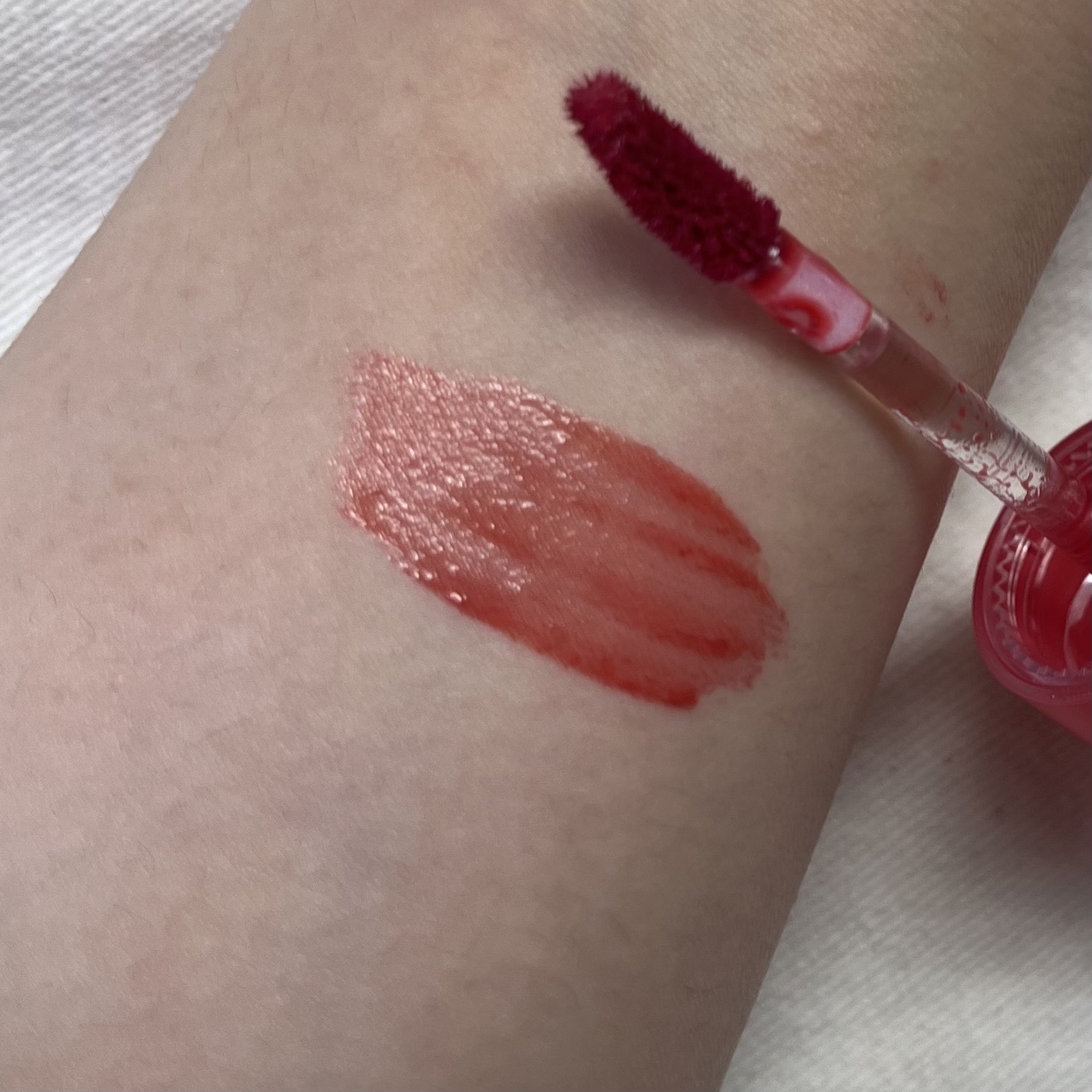 ペリペラ インク ムード グロイ ティント/PERIPERA/リップティントを使ったクチコミ（2枚目）