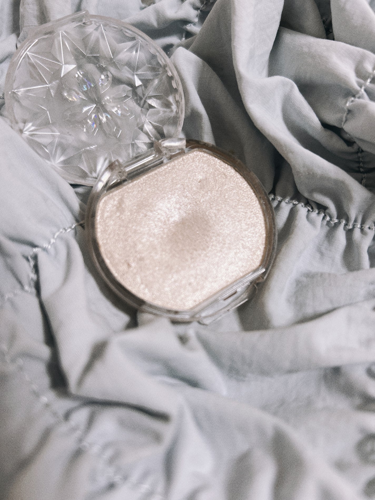 むにゅっとハイライター/キャンメイク/クリームハイライトを使ったクチコミ(2枚目)