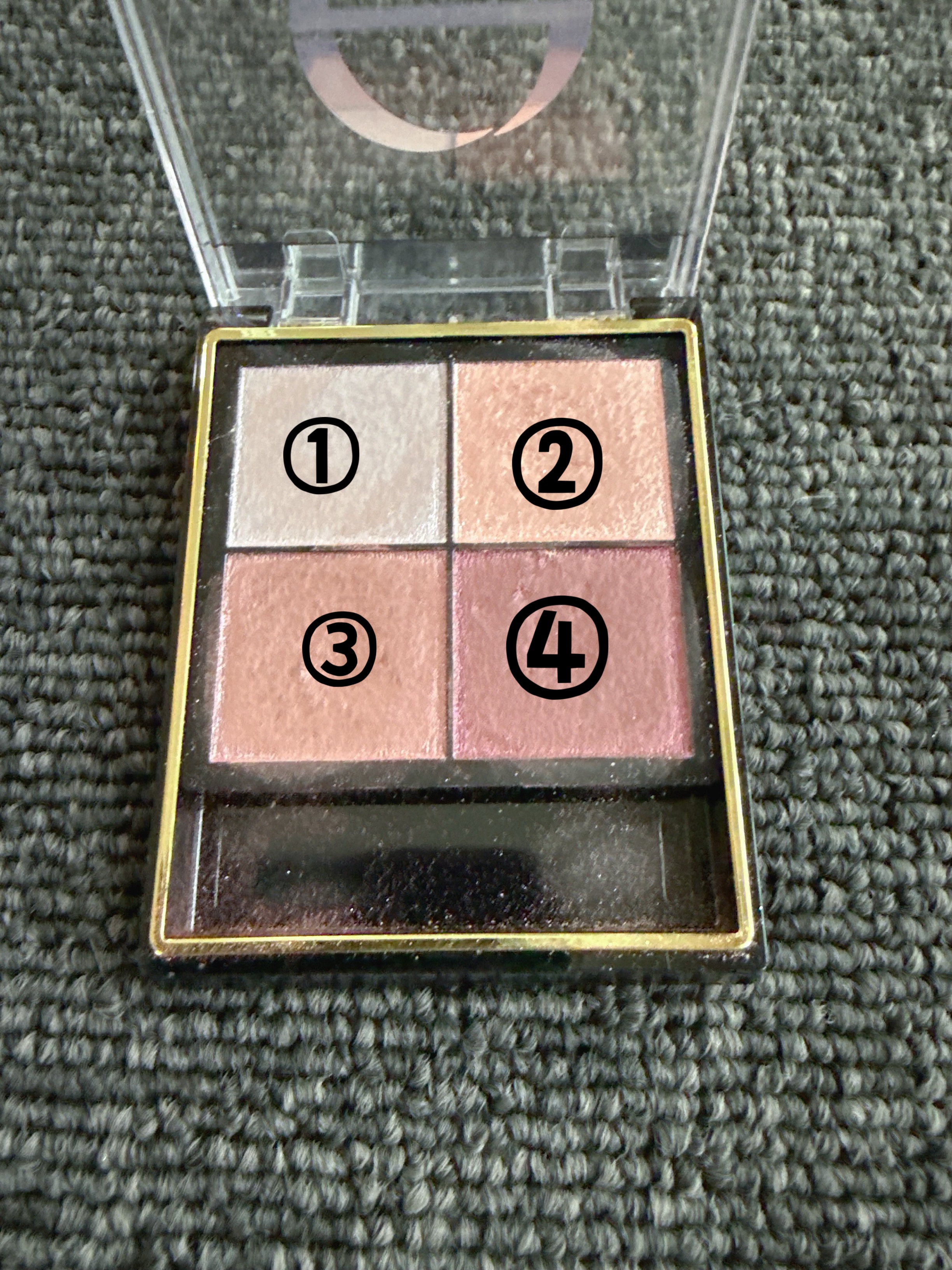 リアルクローズシャドウ/excel/アイシャドウパレットを使ったクチコミ（3枚目）