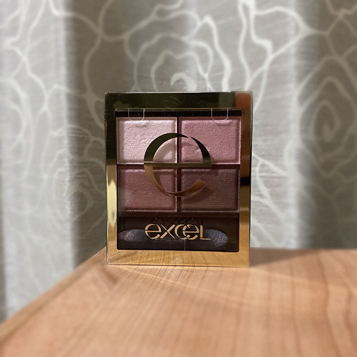 スキニーリッチシャドウ/excel/アイシャドウパレットを使ったクチコミ(2枚目)