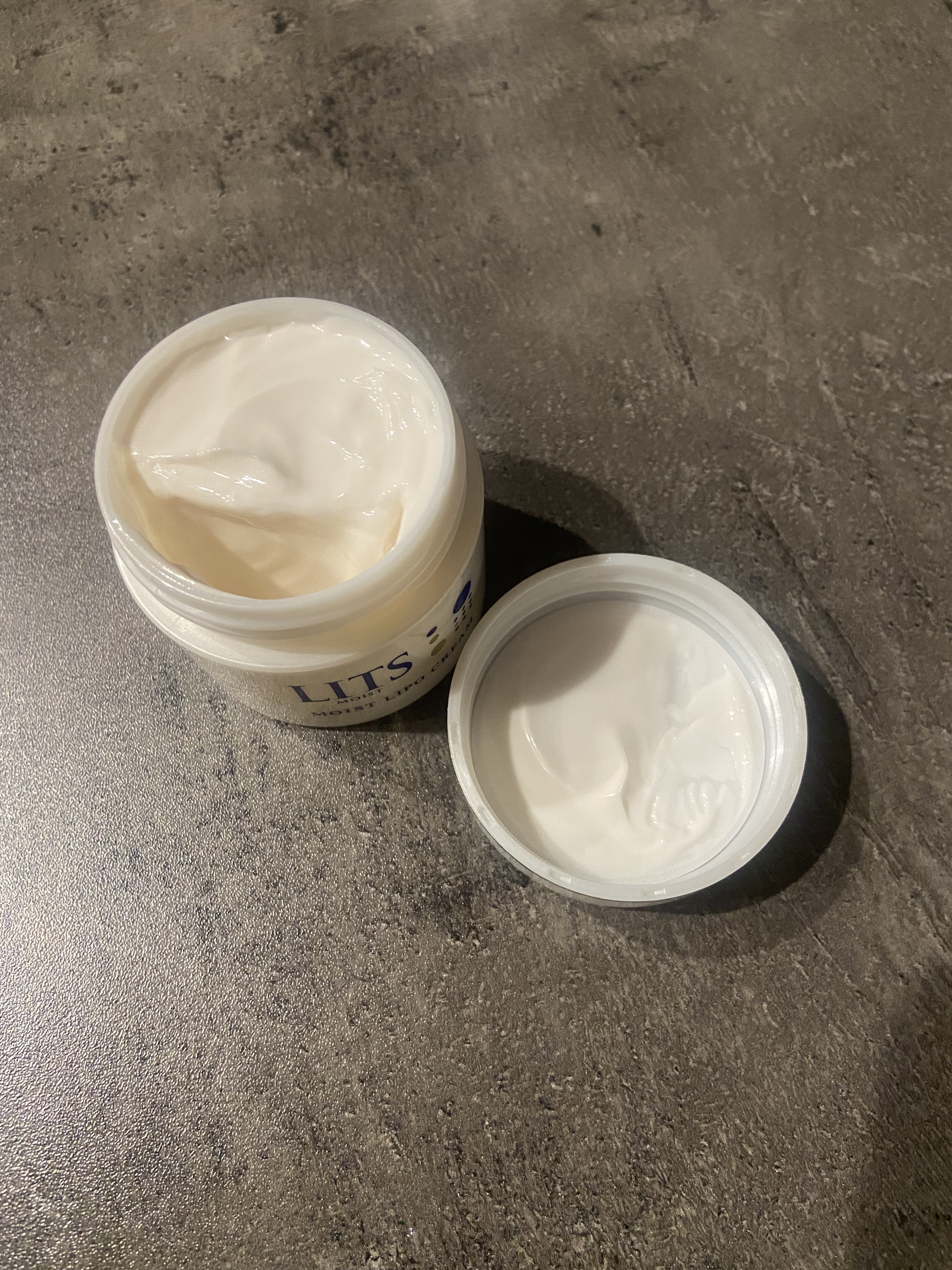 リッツ モイスト リポクリーム/リッツ/フェイスクリームを使ったクチコミ（2枚目）