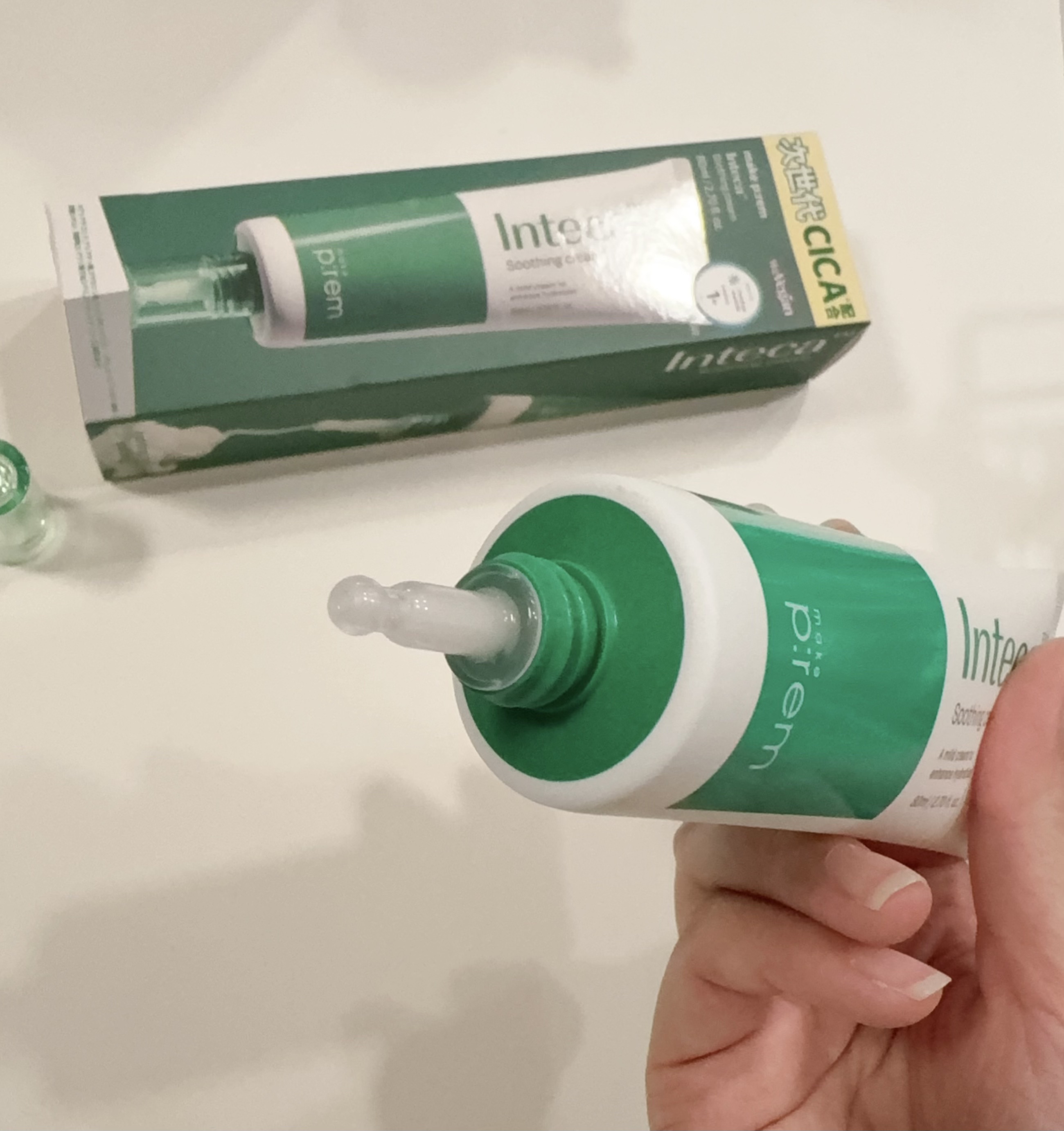 インテカ スージングクリーム/make prem/フェイスクリームを使ったクチコミ（3枚目）