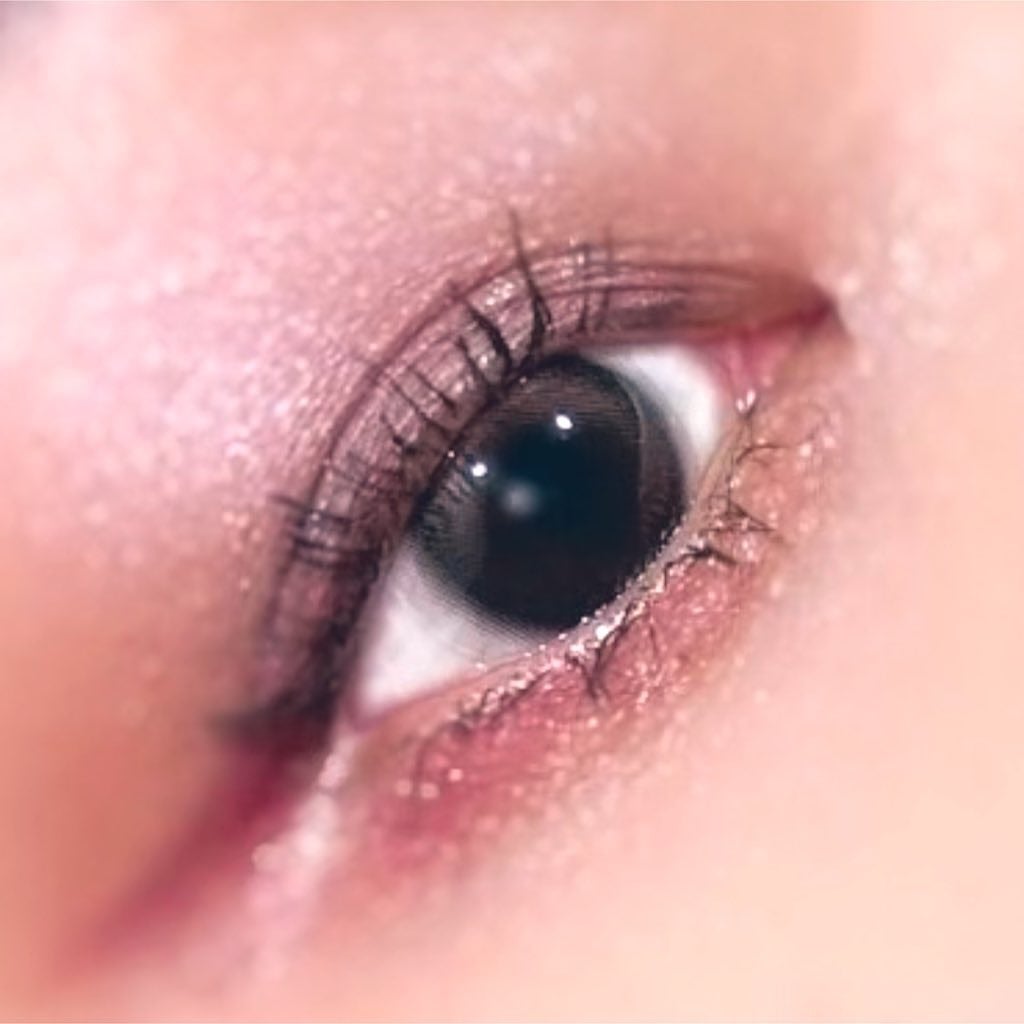 牡丹鏤月浮雕 百鳥朝鳳/花西子/アイシャドウパレットを使ったクチコミ(3枚目)