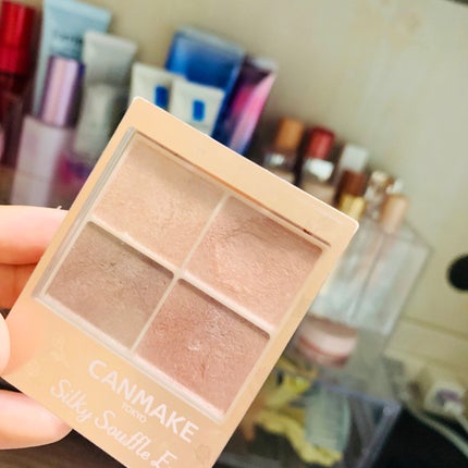 シルキースフレアイズ(マットタイプ)/キャンメイク/アイシャドウパレットを使ったクチコミ(1枚目)