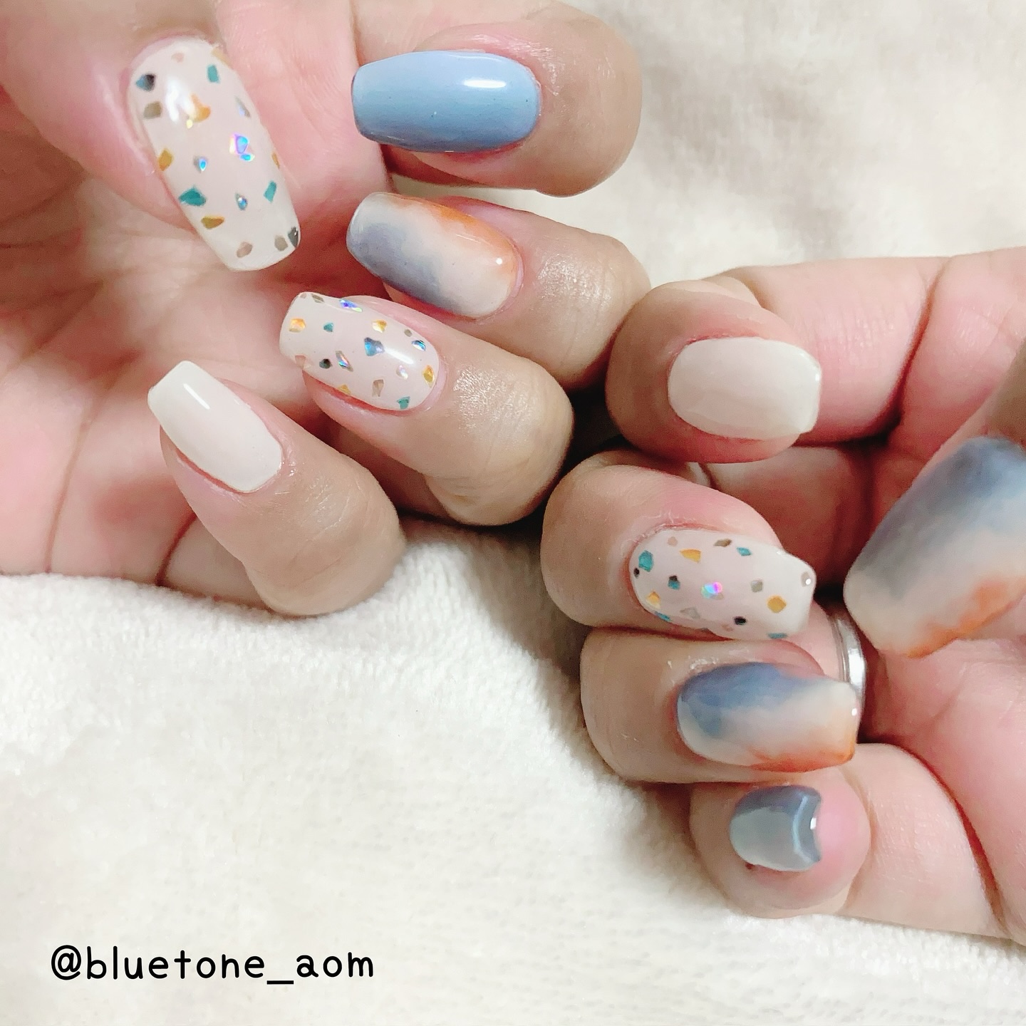 セミキュアジェルネイル（ハンド）/ohora/ネイルシールを使ったクチコミ（2枚目）