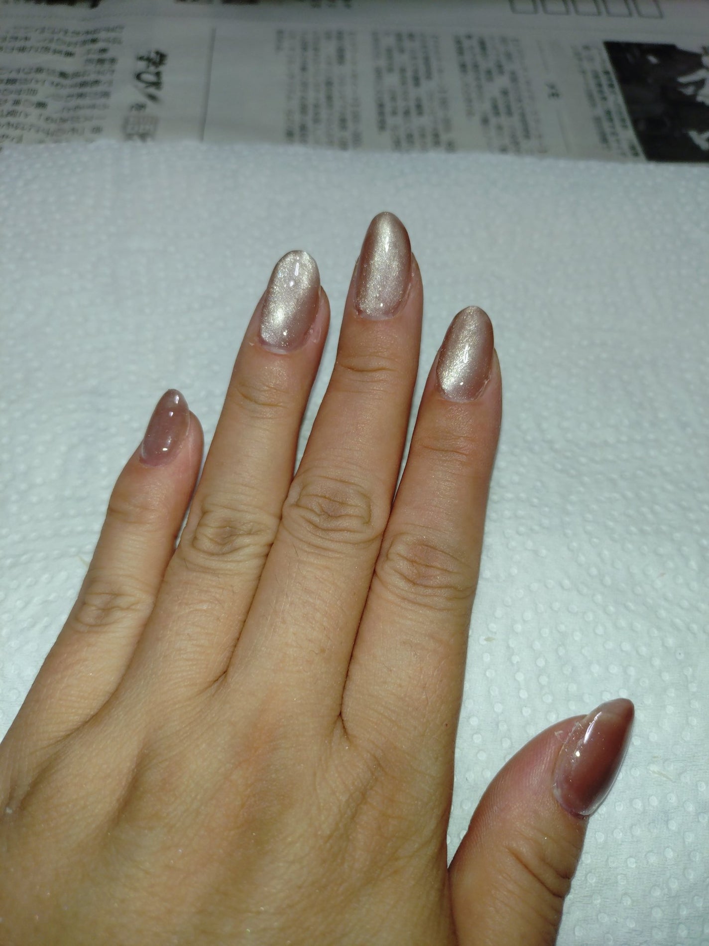 まっつん on LIPS 「久々のマグネットネイル🧲前回同様ネイルチップで長さ出し💅You..」(5枚目)