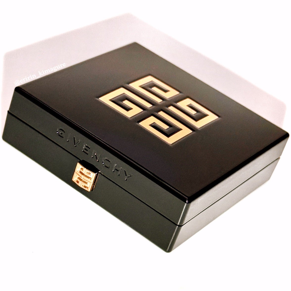 プリズム・リーブル・ブロンザーパウダー/GIVENCHY/フェイスパウダーを使ったクチコミ(9枚目)