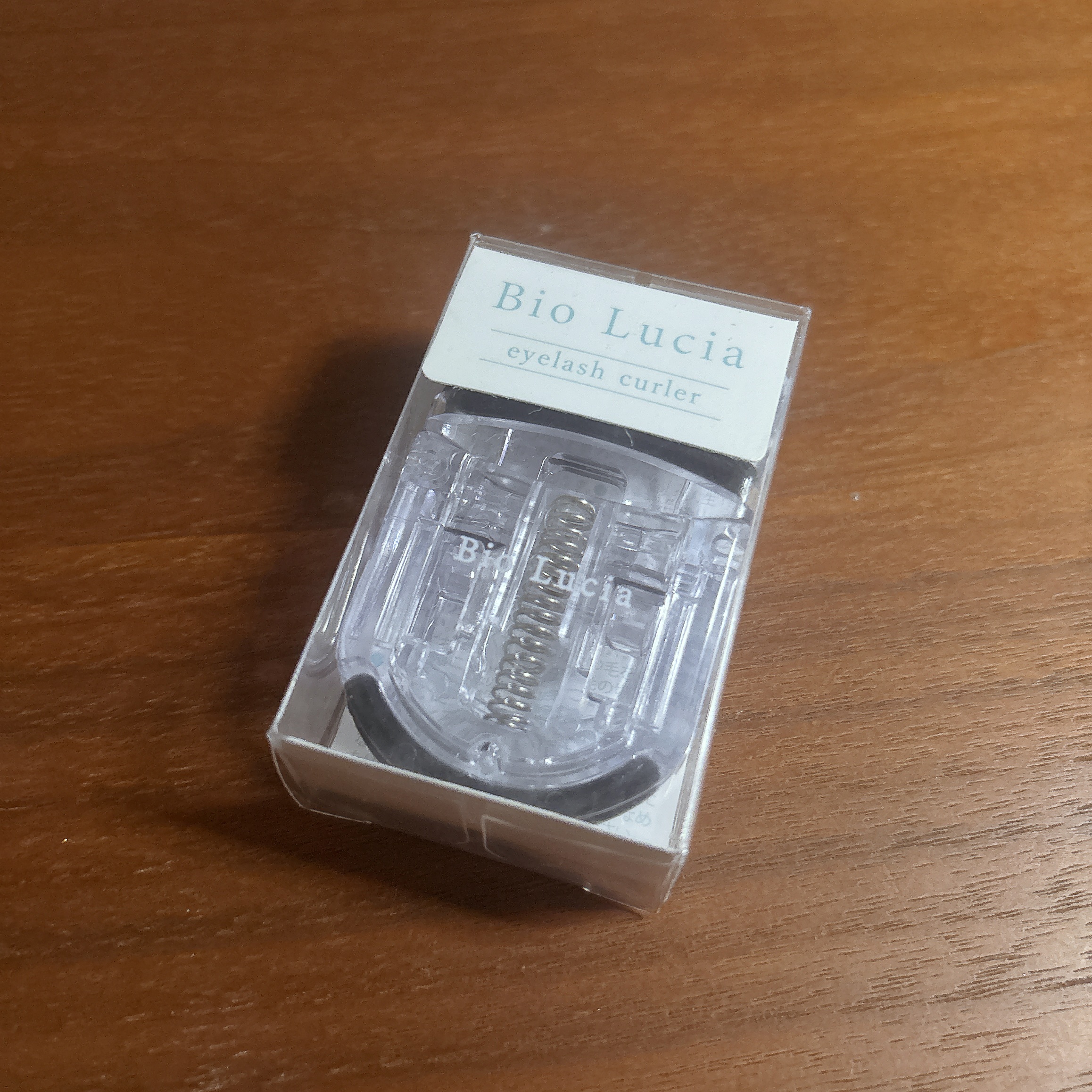 🌟Bio Lucia
ビオルチア
eyelash curler

コンパクトで扱いやすいアイラッシュカーラー。
持ち運びにも便利◎