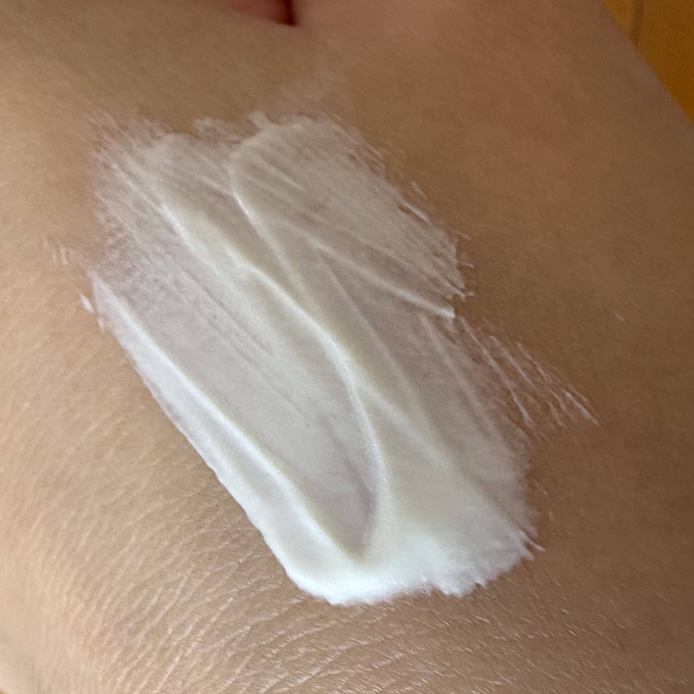 by365 パウダリーUVクリーム/ナリスアップ/日焼け止めクリームを使ったクチコミ（3枚目）