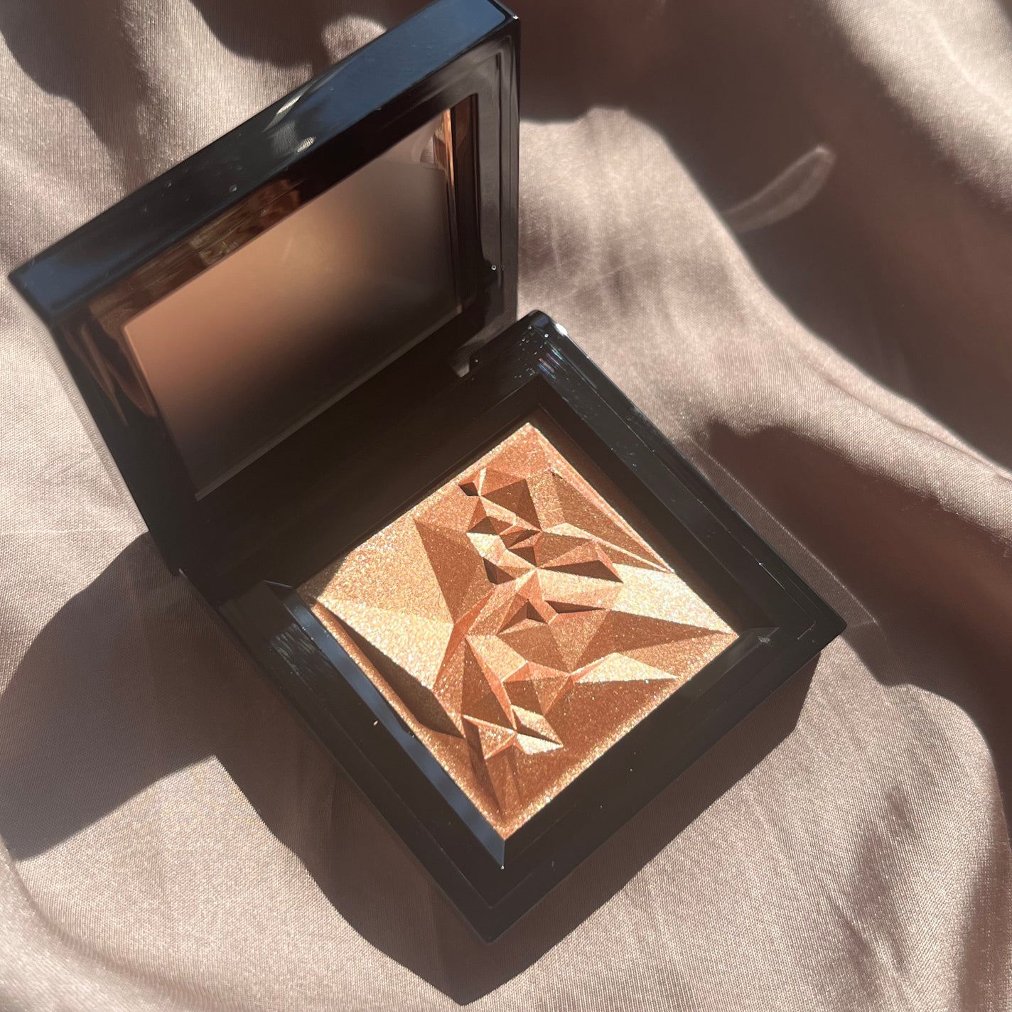 クラッシュド ジェム/shu uemura/単色アイシャドウを使ったクチコミ(1枚目)