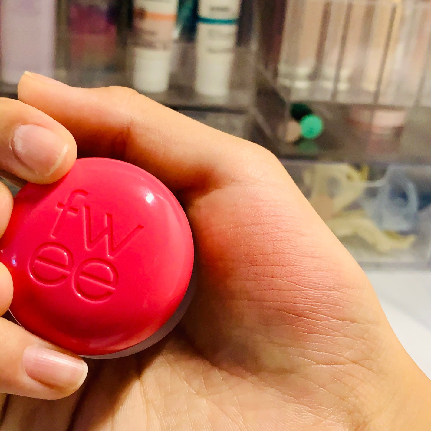 リップアンドチーク ブラーリープリンポット/fwee/口紅を使ったクチコミ(2枚目)