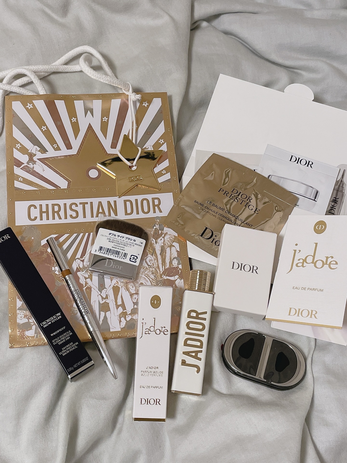 ディオールショウ ブロウ スタイラー ウォータープルーフ/Dior/アイブロウを使ったクチコミ（1枚目）