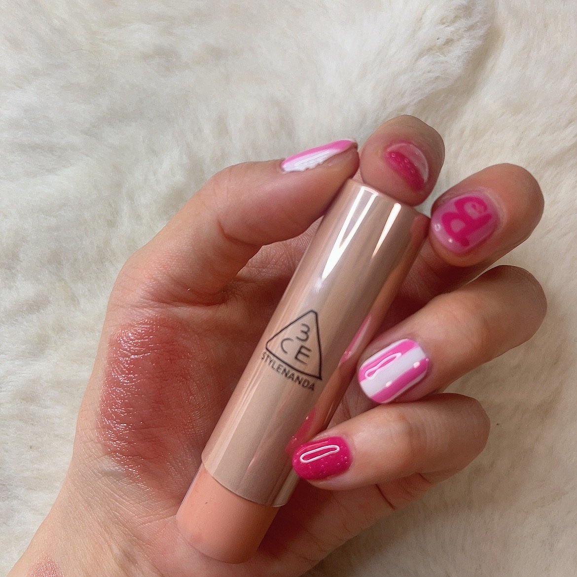 3CE グレイジーリップグロウ/3CE/リップグロスを使ったクチコミ（3枚目）