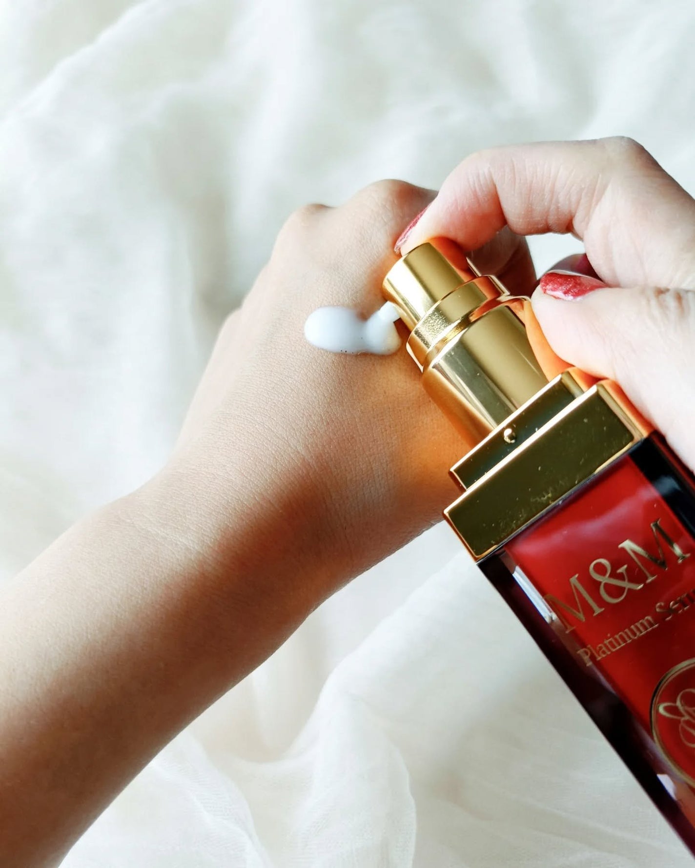 M&M Platinum Serum/Rena Maria Spa/美容液を使ったクチコミ(4枚目)