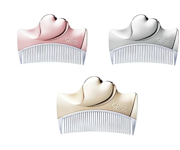 ReFa HEART COMB Aira シャインレッド/ReFa/ヘアコームを使ったクチコミ（3枚目）