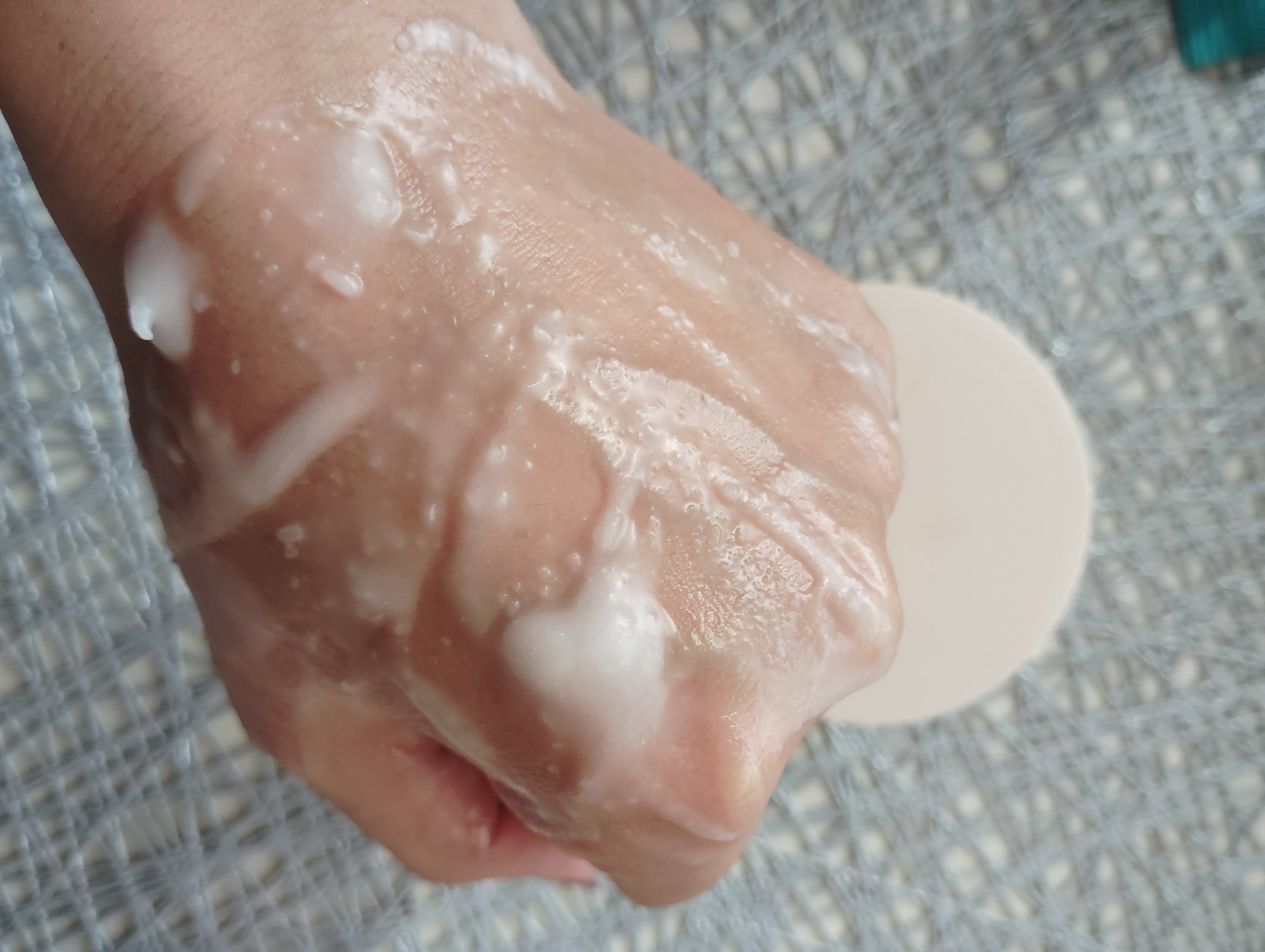 バイオームバリアコラーゲンファーミングクレンジングバーム/UIQ/クレンジングバームを使ったクチコミ（3枚目）