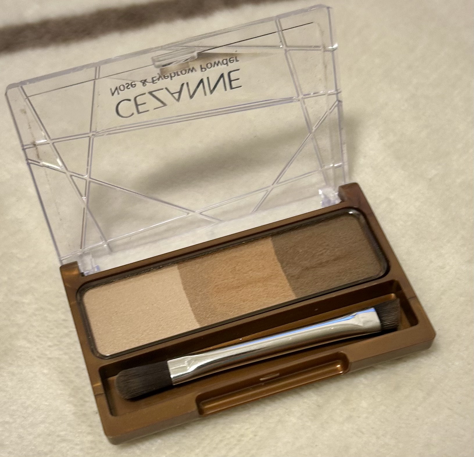 ノーズ＆アイブロウパウダー/CEZANNE/パウダーアイブロウを使ったクチコミ（1枚目）