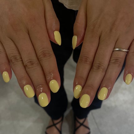 𐔌՞ . .՞ 𐦯 on LIPS 「いいね、保存嬉しいです🎶#ネイル#ジェルネイル#垢抜け#ネイル..」(1枚目)