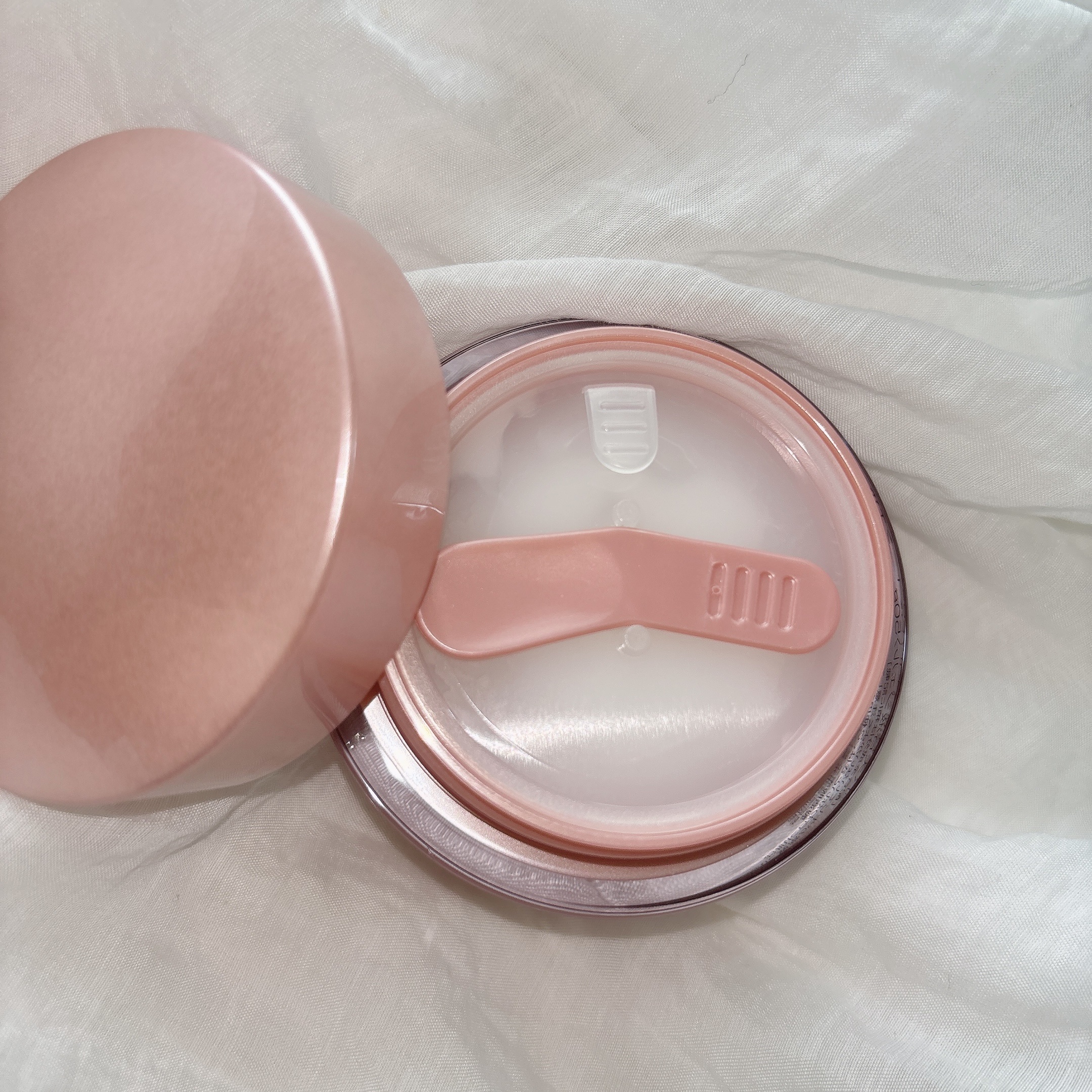 パーフェクトワン 薬用スーパーモイスチャージェル/パーフェクトワン/オールインワン化粧品を使ったクチコミ（3枚目）