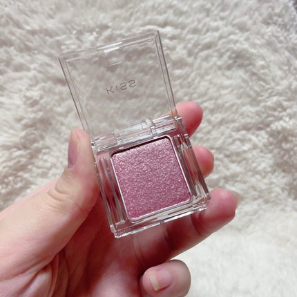 yuco/フォロバ100 on LIPS 「KISSシアーグリッターアイズN04ISPAHAN開けた瞬間ラ..」(5枚目)