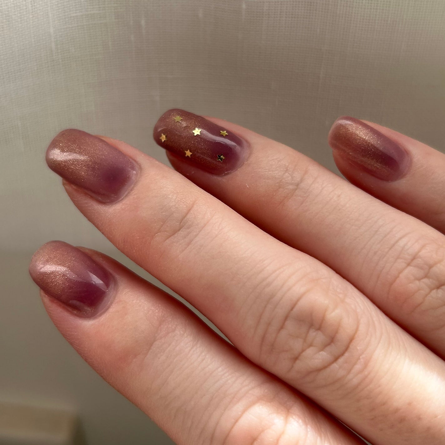 yomogi on LIPS 「#大人のモカネイル図鑑..」(1枚目)