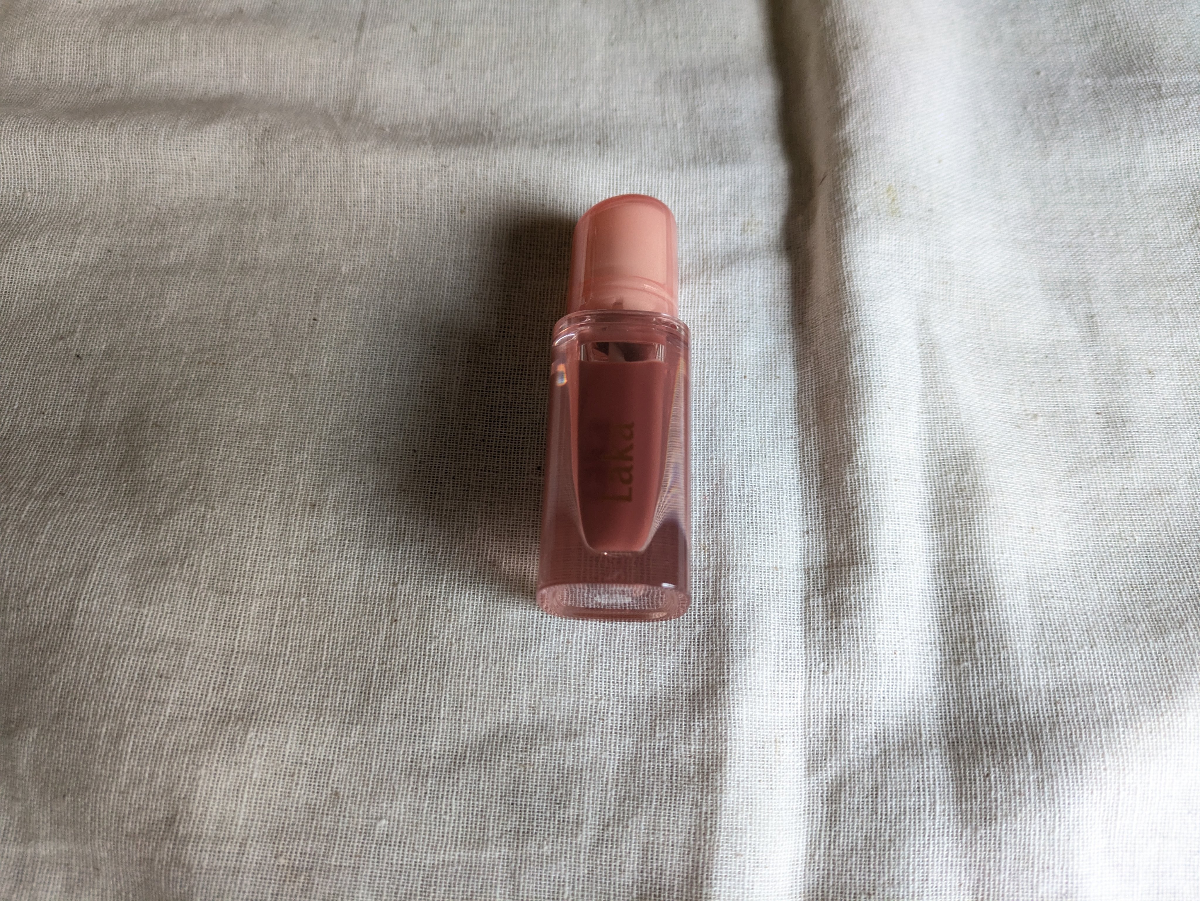 ジェリーイングヌードグロス 307 ココリング/Laka/リップグロスを使ったクチコミ（1枚目）