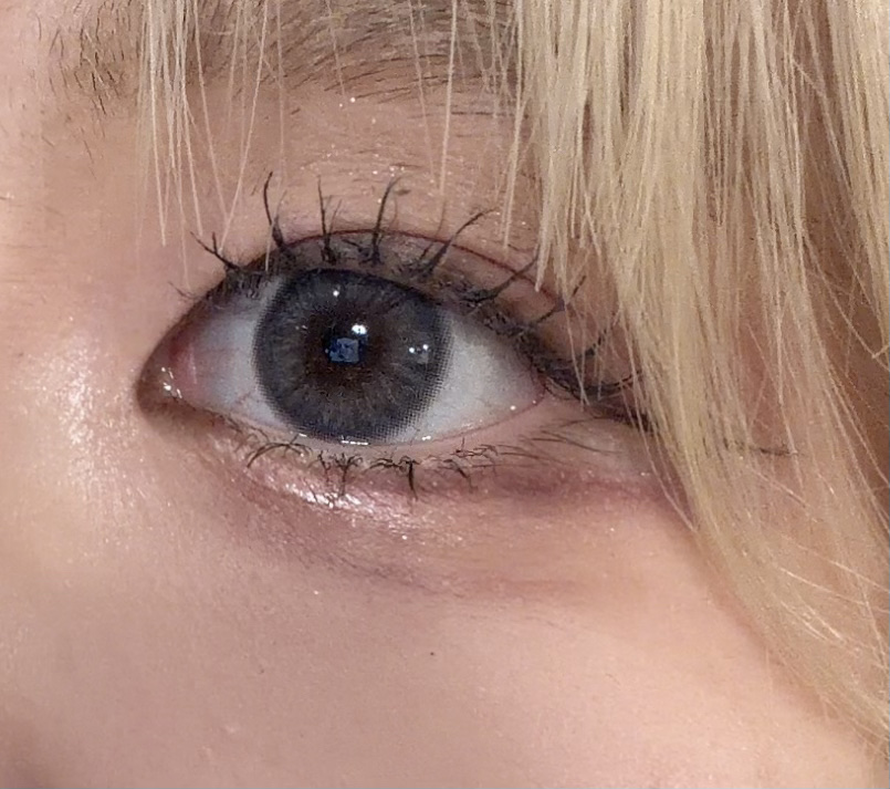  Boy With Luv/OLOLA/カラーコンタクトレンズを使ったクチコミ（1枚目）