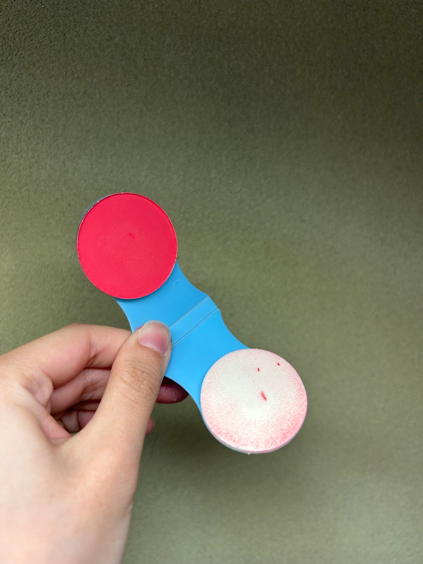 Ryuki*フォロバ on LIPS 「気になってた1日だけヘアカラーチェンジできるやつ買ったー!✼•..」(3枚目)