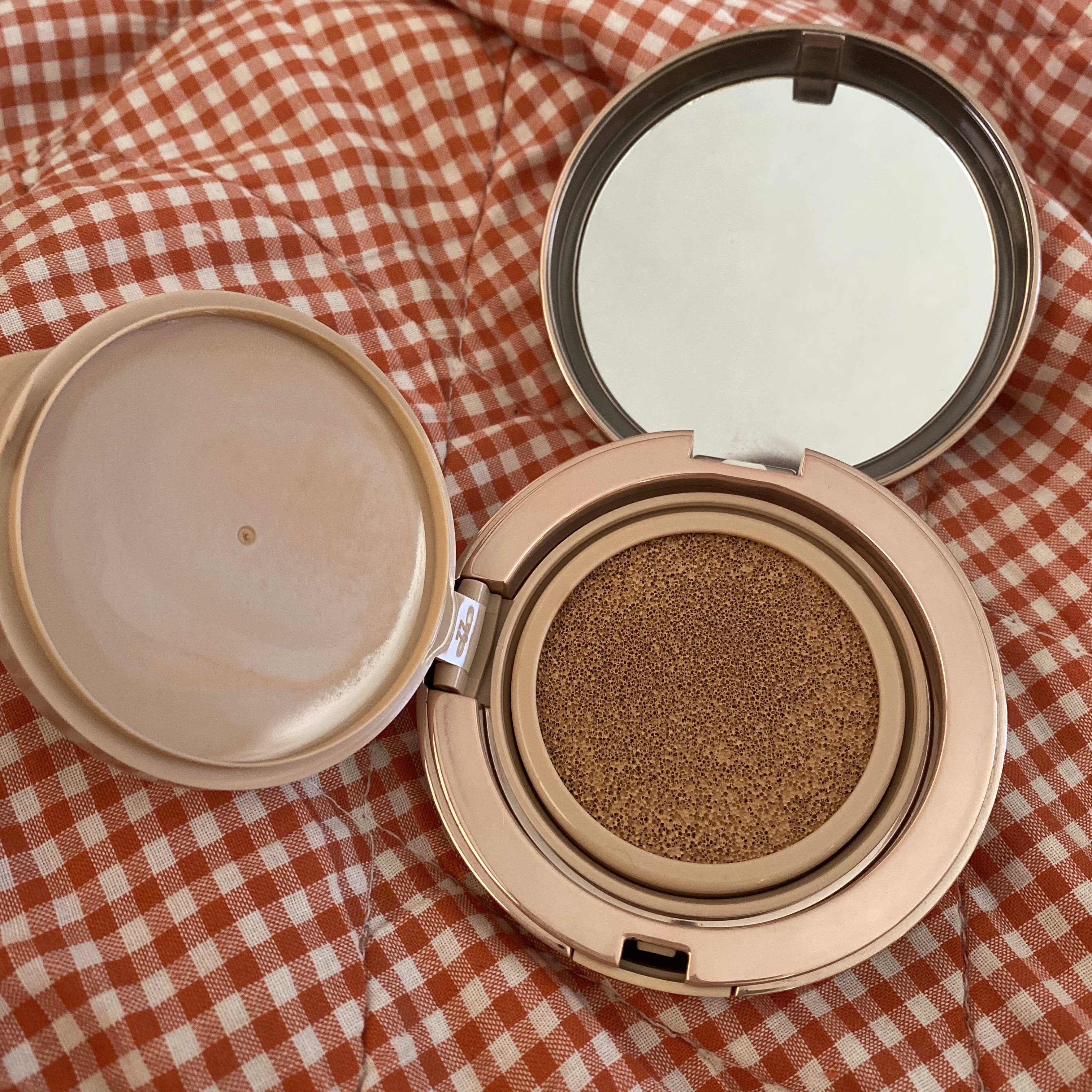 WATTLEクッションファンデーション/WATTLE/クッションファンデーションを使ったクチコミ（2枚目）