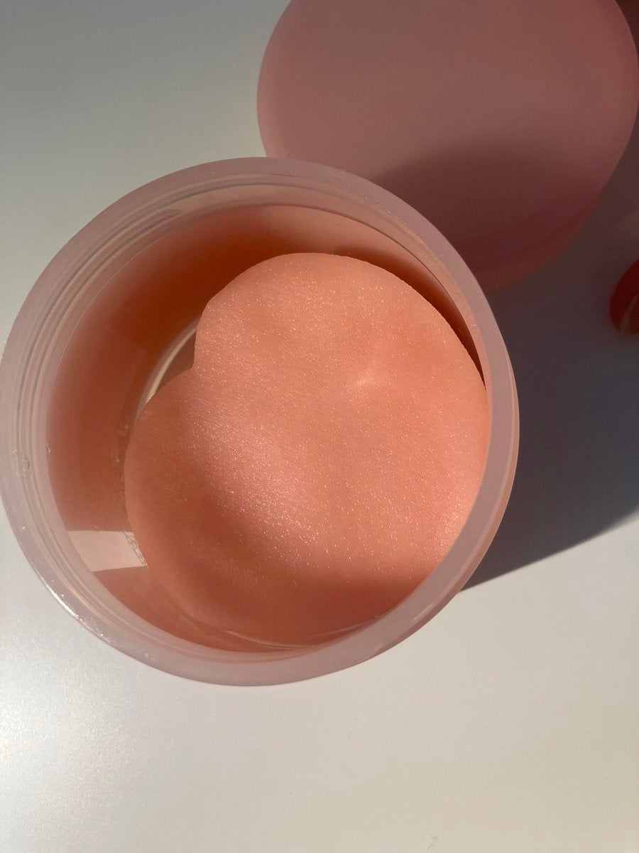 SKINFOOD ピーチコットン ジンクPCAパッドのクチコミ「\ これからの揺らぎがちな肌に /
ピーチコットンジンクPCAパッド🍑💓

ちぎってピンポイン.....」（2枚目）