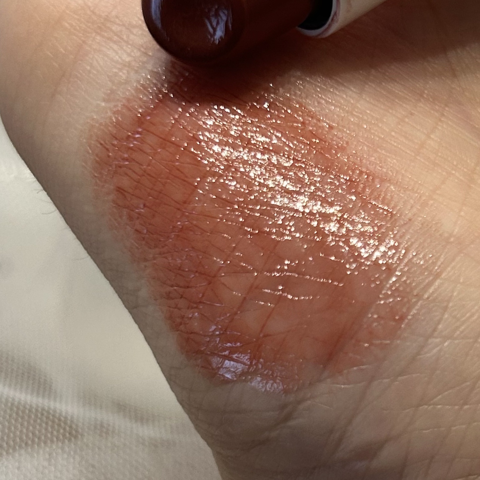 ヘルシーグロウバームスティック/wakemake/口紅を使ったクチコミ（3枚目）