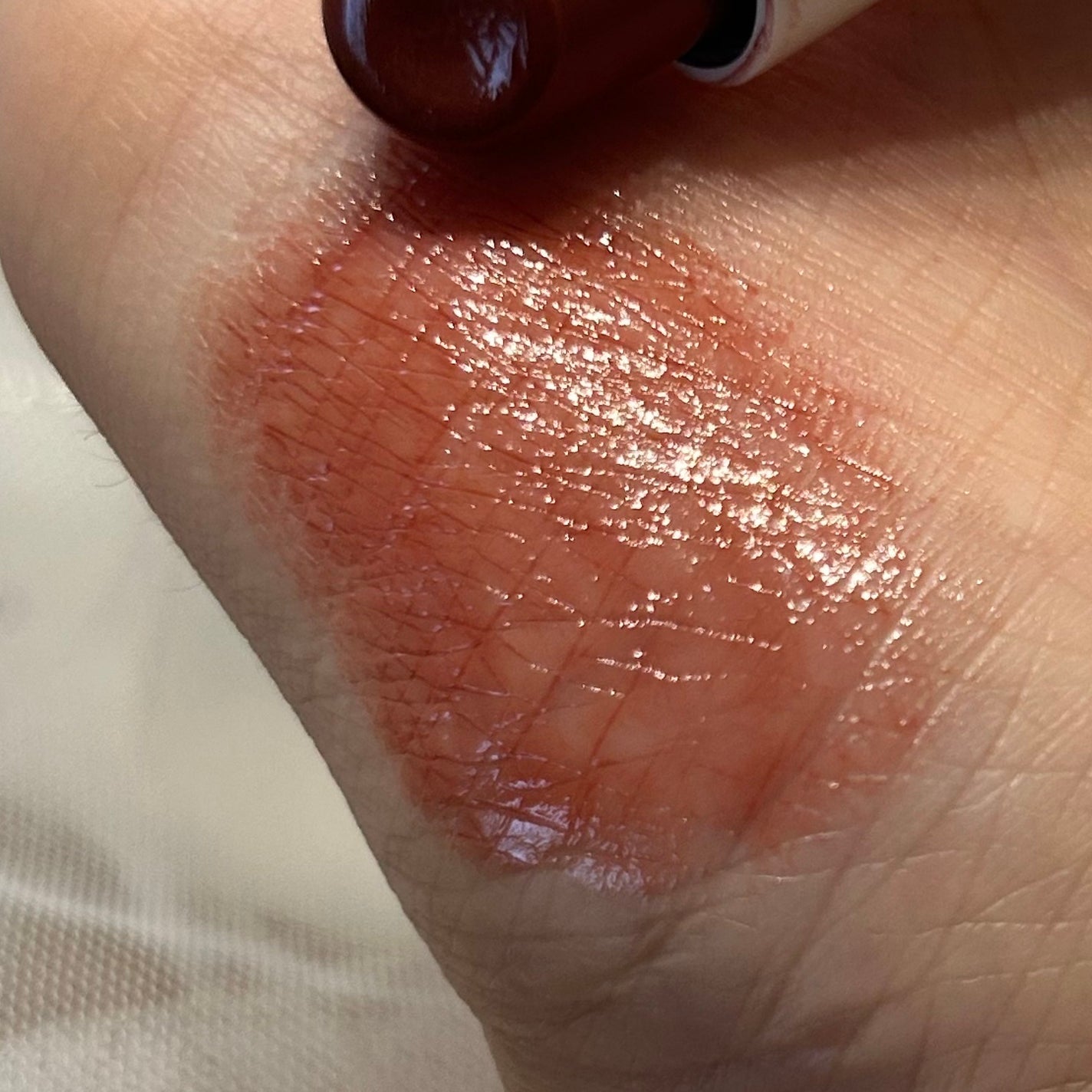 ヘルシーグロウバームスティック/wakemake/口紅を使ったクチコミ(3枚目)