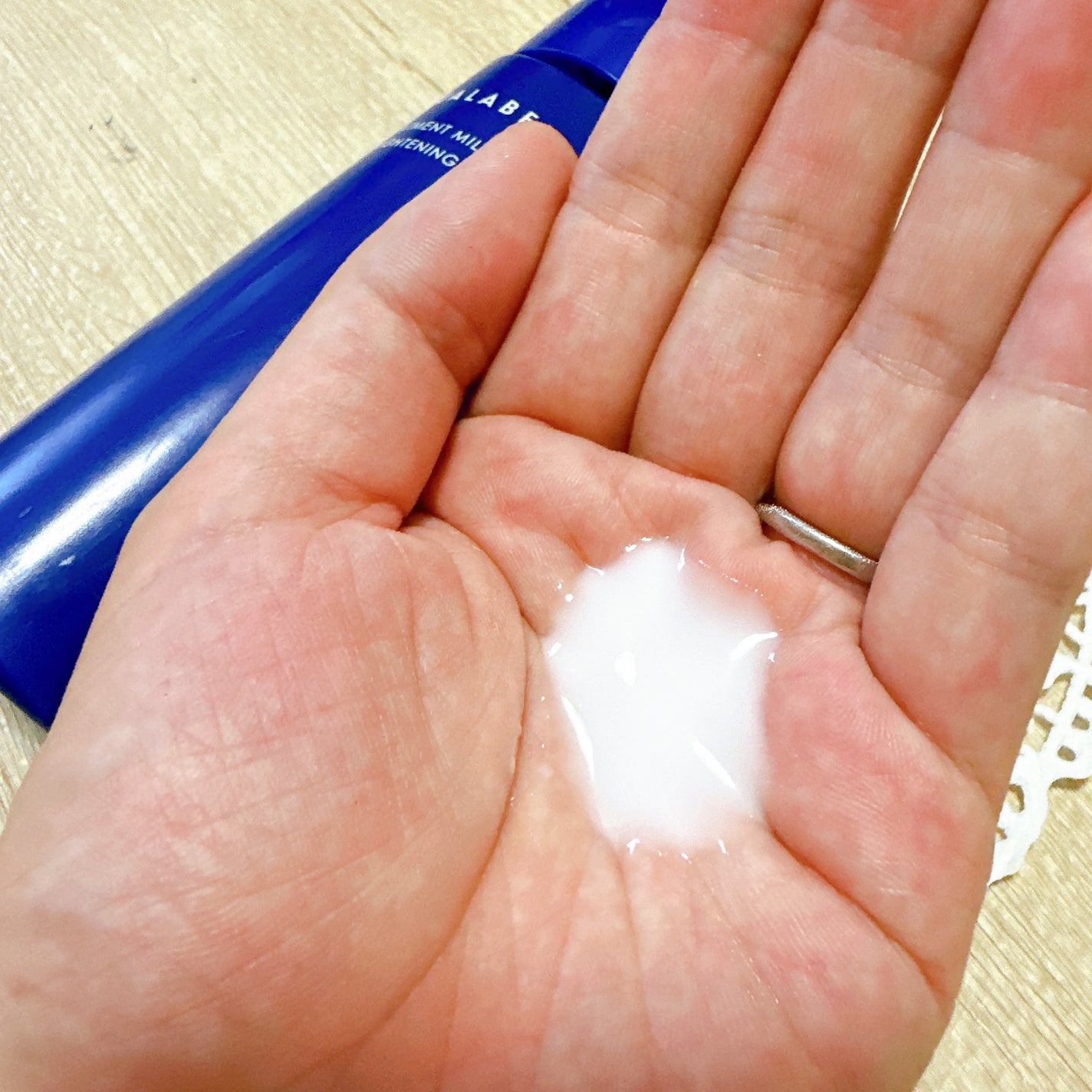 トリートメントミルク(ブライトニング)とてもしっとり/アクアレーベル/乳液を使ったクチコミ(4枚目)