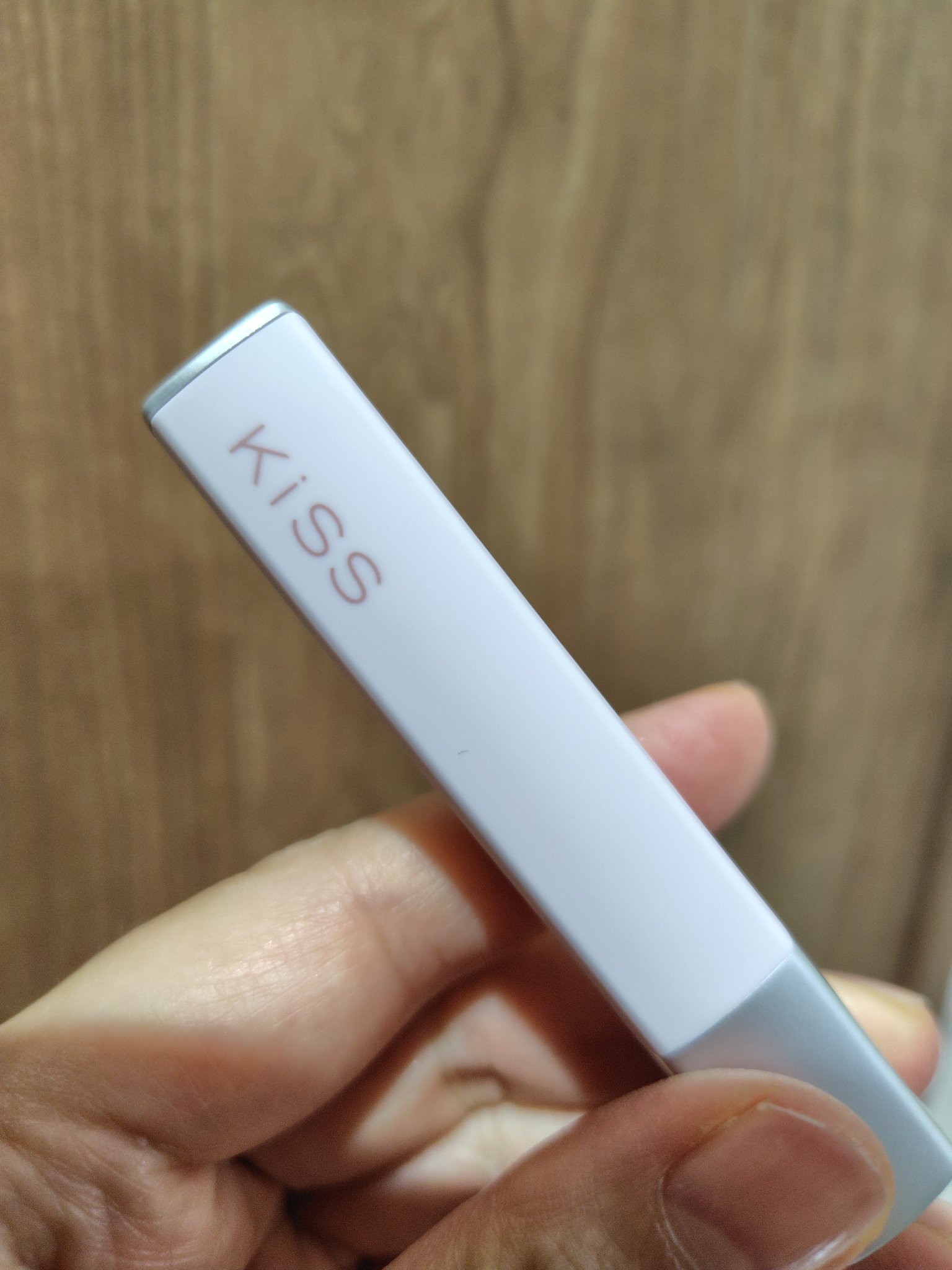 キス リップアロー グロウ/KiSS/口紅を使ったクチコミ（1枚目）